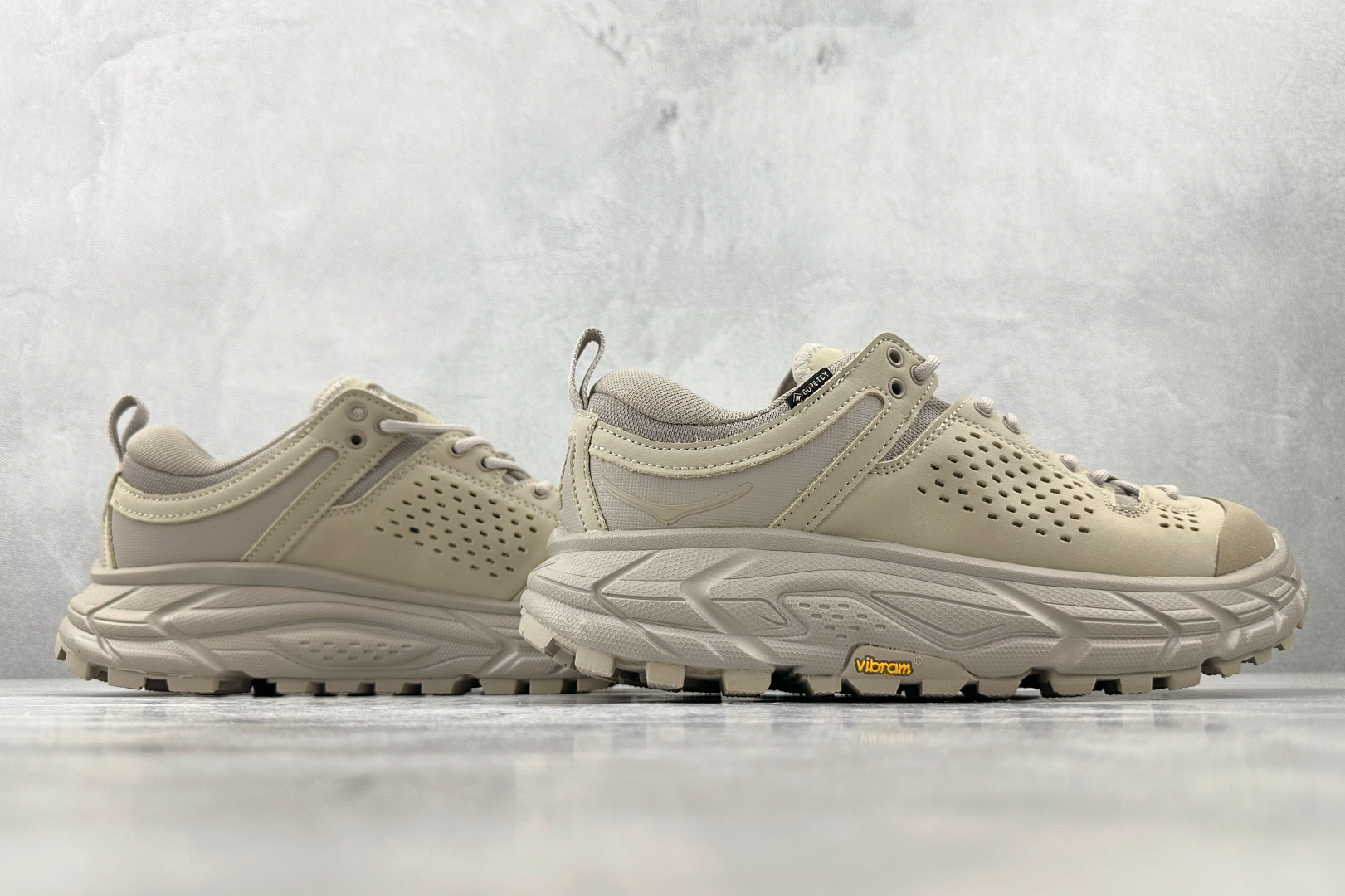 250 HOKA ONE ONE Tor Ultra Low 米色 1130310-STPST-Chinese UA Cheap High Quatity Brand Clothes Bags handbags Sneakers wholesale wholesaler seller from China Factory suppliers Fashion Clothing Shoes best Quality Beautiful Price 250 HOKA ONE ONE Tor Ultra Low 米色 1130310-STPST