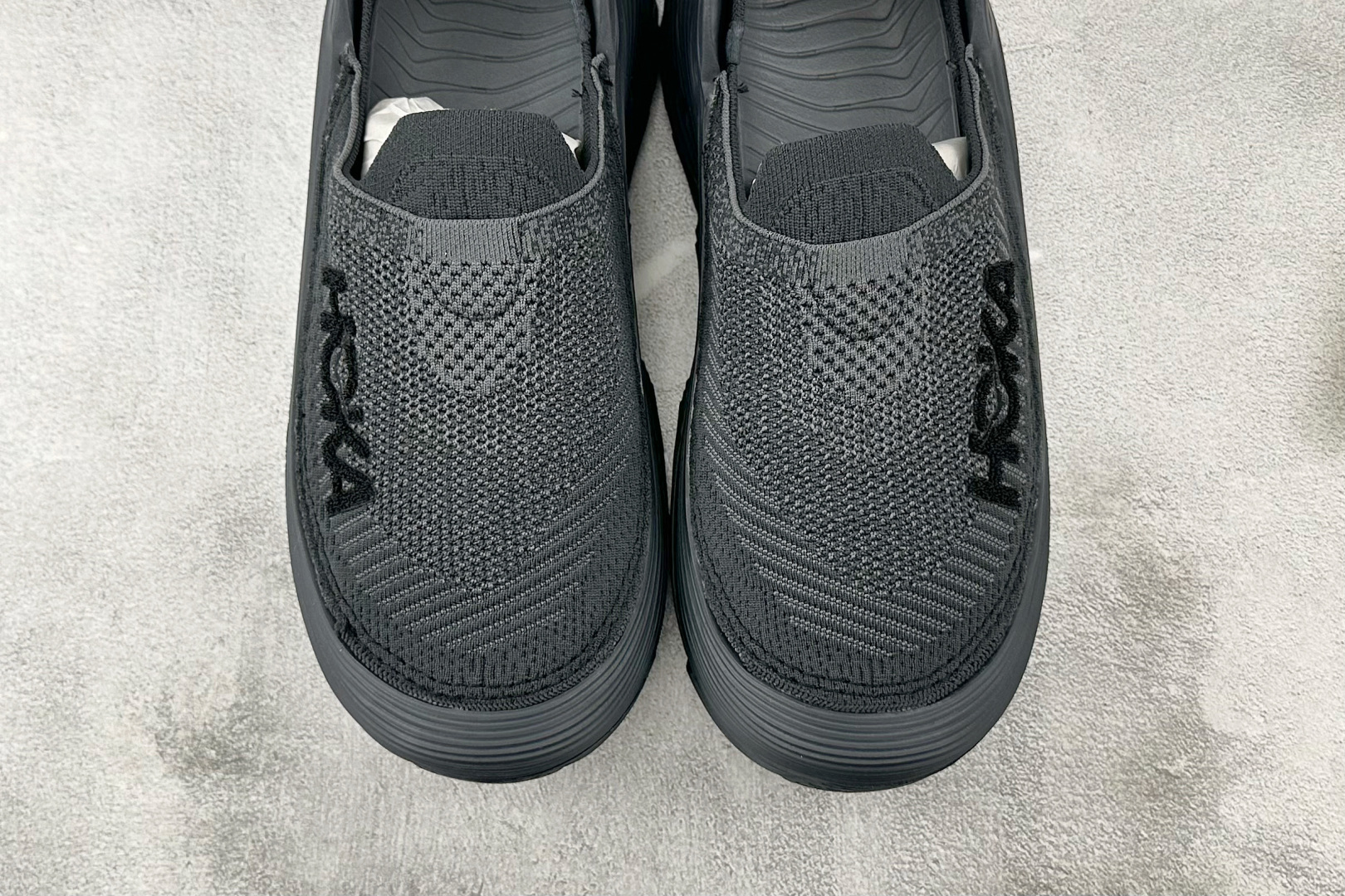 230 HOKA ONE ONE Restore TC 黑色 1134532-BBLC