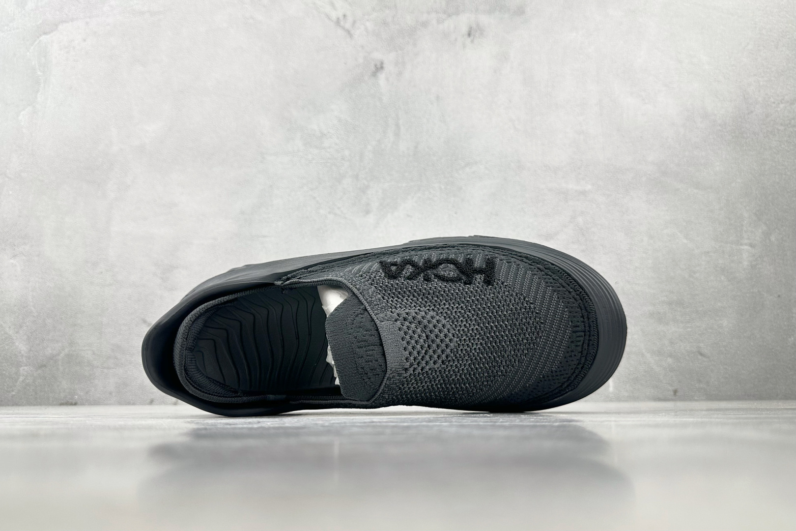 230 HOKA ONE ONE Restore TC 黑色 1134532-BBLC