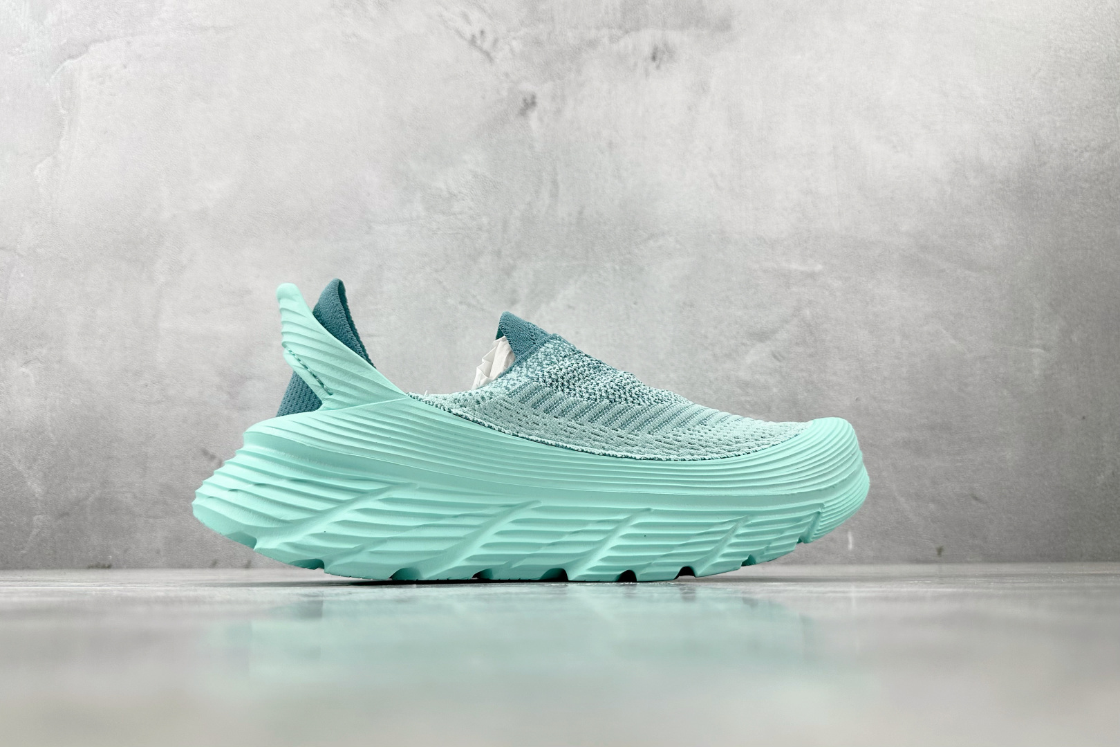 230 HOKA ONE ONE Restore TC 天青色 1134532-OMSO