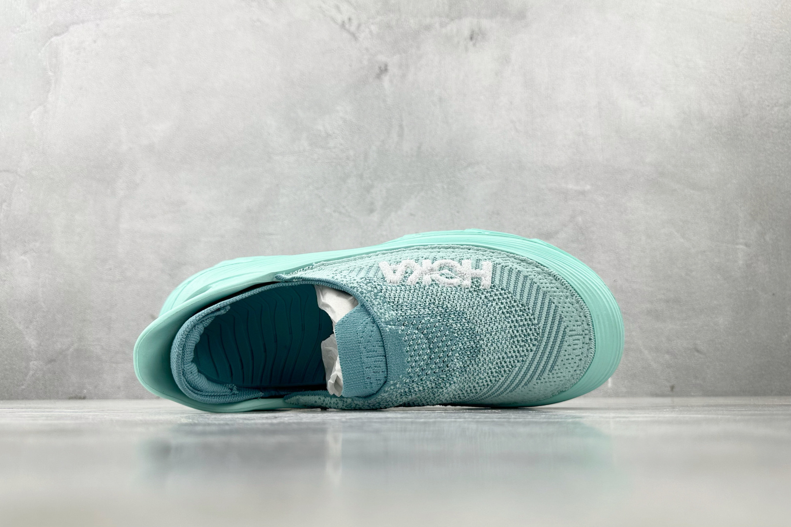 230 HOKA ONE ONE Restore TC 天青色 1134532-OMSO