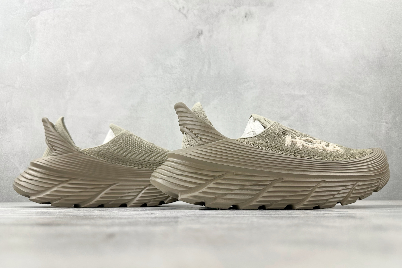 230 HOKA ONE ONE Restore TC 沙色 1134532-DOTN-Chinese UA Cheap High Quatity Brand Clothes Bags handbags Sneakers wholesale wholesaler seller from China Factory suppliers Fashion Clothing Shoes best Quality Beautiful Price 230 HOKA ONE ONE Restore TC 沙色 1134532-DOTN