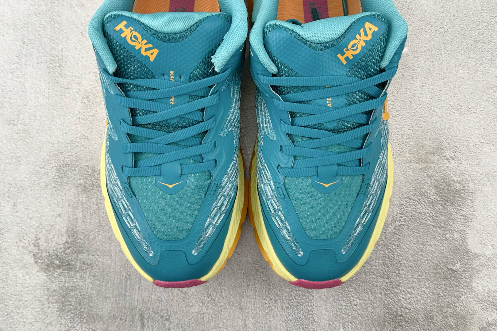 210 HOKA ONE ONE Mafate Speed 4 蓝绿 1129930-DLCR