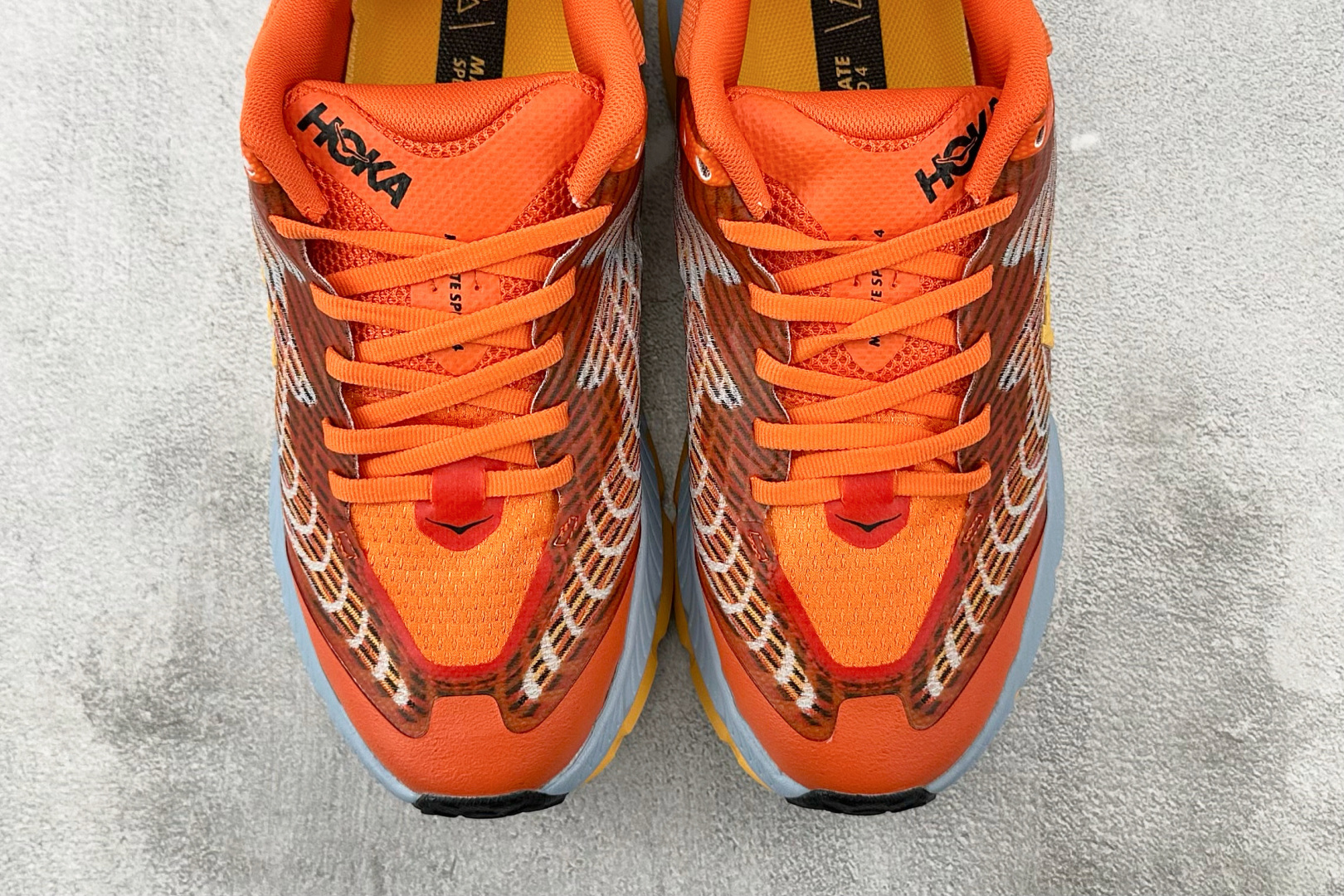 210 HOKA ONE ONE Mafate Speed 4 橙色 1129930-PBSSN