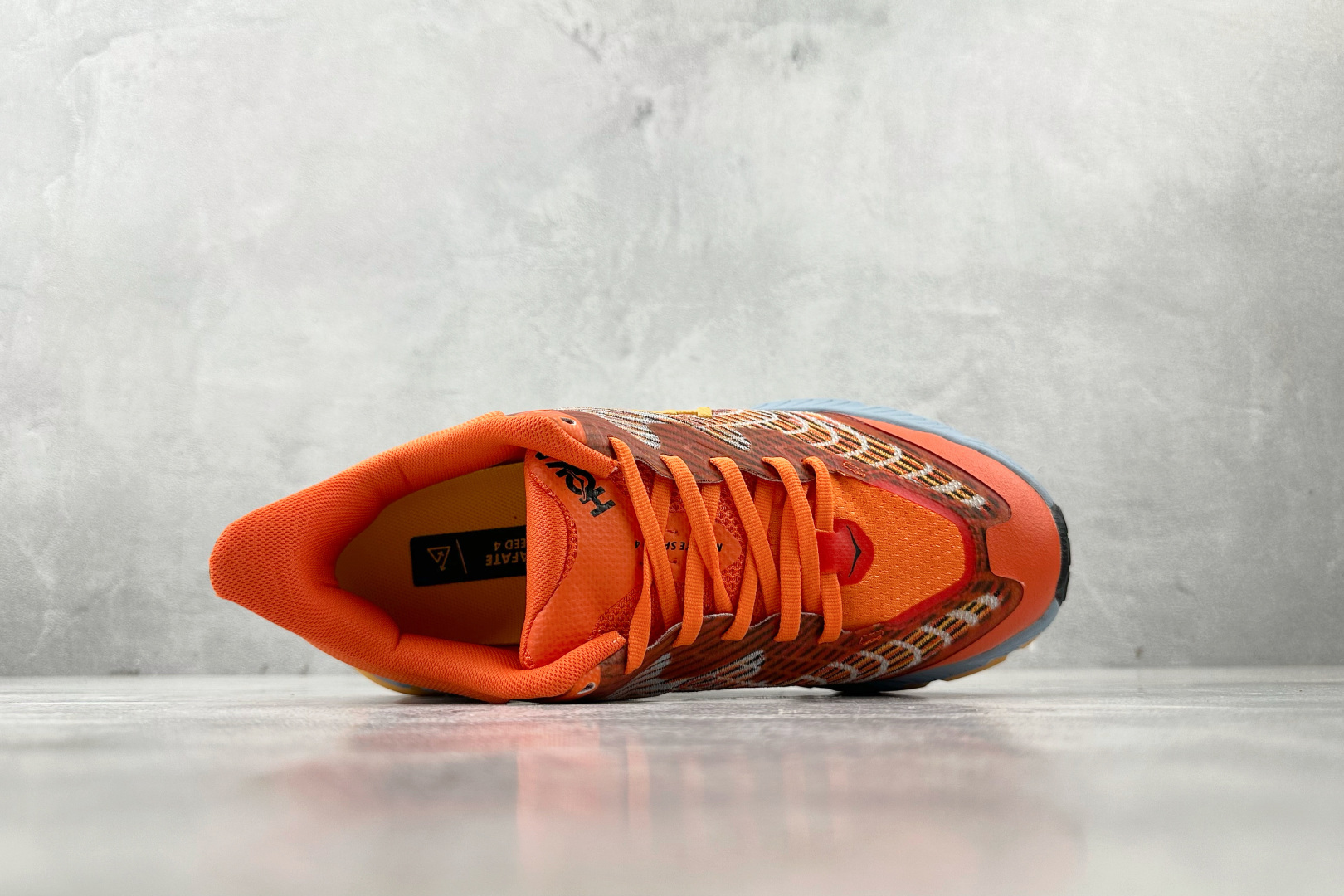 210 HOKA ONE ONE Mafate Speed 4 橙色 1129930-PBSSN