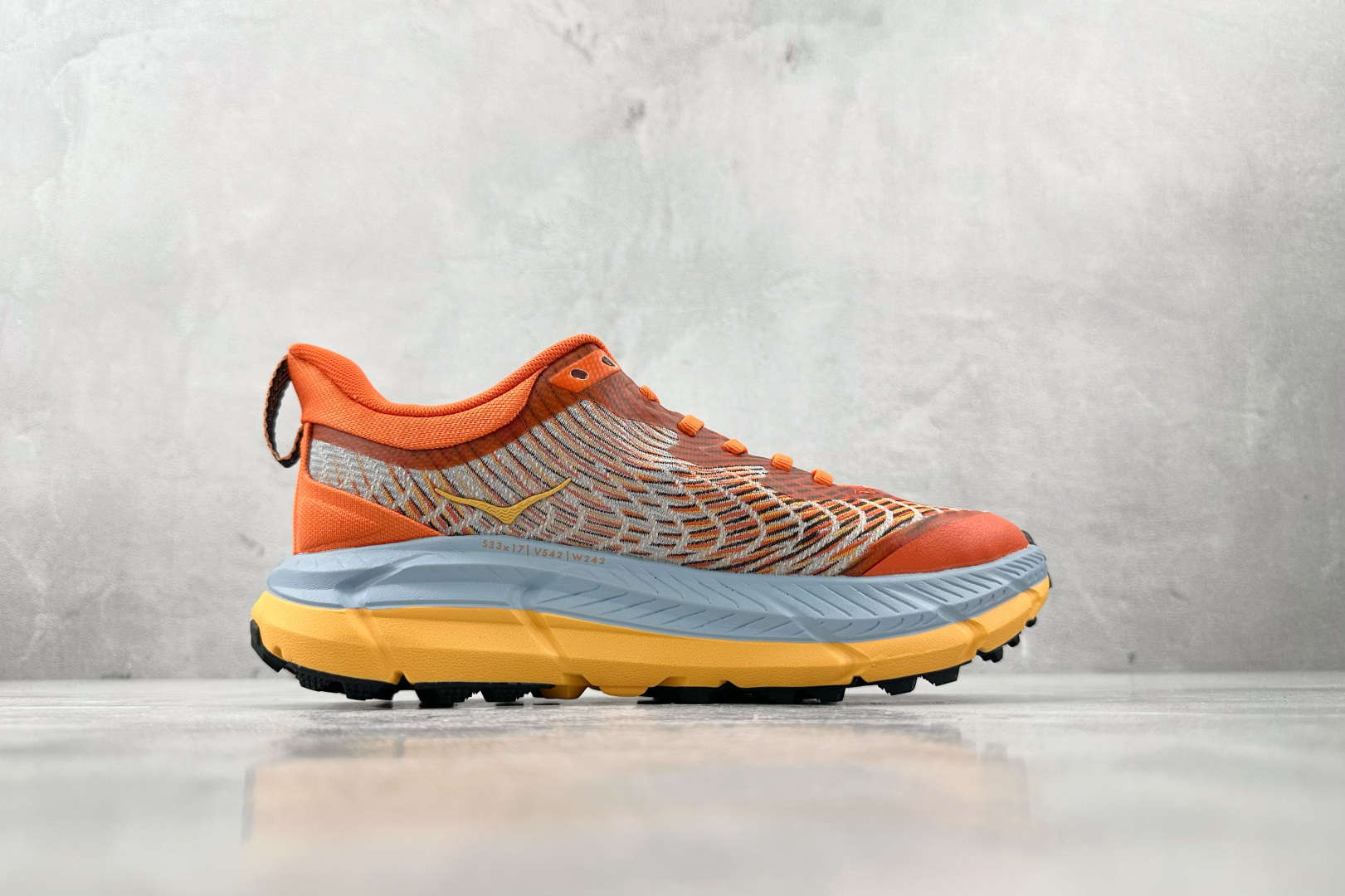 210 HOKA ONE ONE Mafate Speed 4 橙色 1129930-PBSSN