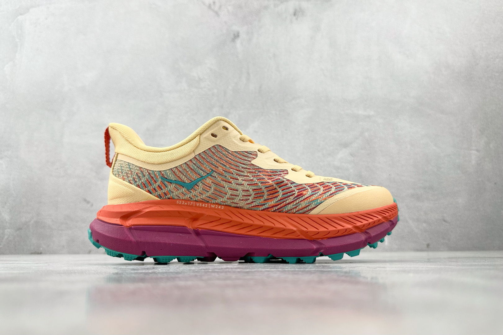 210 HOKA ONE ONE Mafate Speed 4 粉红 1129930-IFLM-Chinese  UA Cheap High Quatity Brand  Clothes Bags handbags Sneakers wholesale wholesaler seller from China Factory suppliers Fashion Clothing  Shoes best Quality Beautiful Price  210 HOKA ONE ONE Mafate Speed 4 粉红 1129930-IFLM