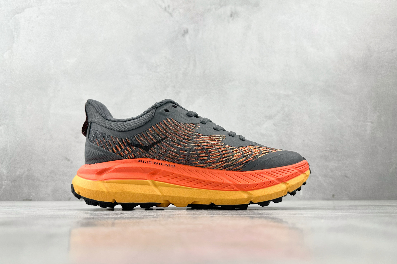 210 HOKA ONE ONE Mafate Speed 4 黑橙 1129930-CKBC-Chinese  UA Cheap High Quatity Brand  Clothes Bags handbags Sneakers wholesale wholesaler seller from China Factory suppliers Fashion Clothing  Shoes best Quality Beautiful Price  210 HOKA ONE ONE Mafate Speed 4 黑橙 1129930-CKBC