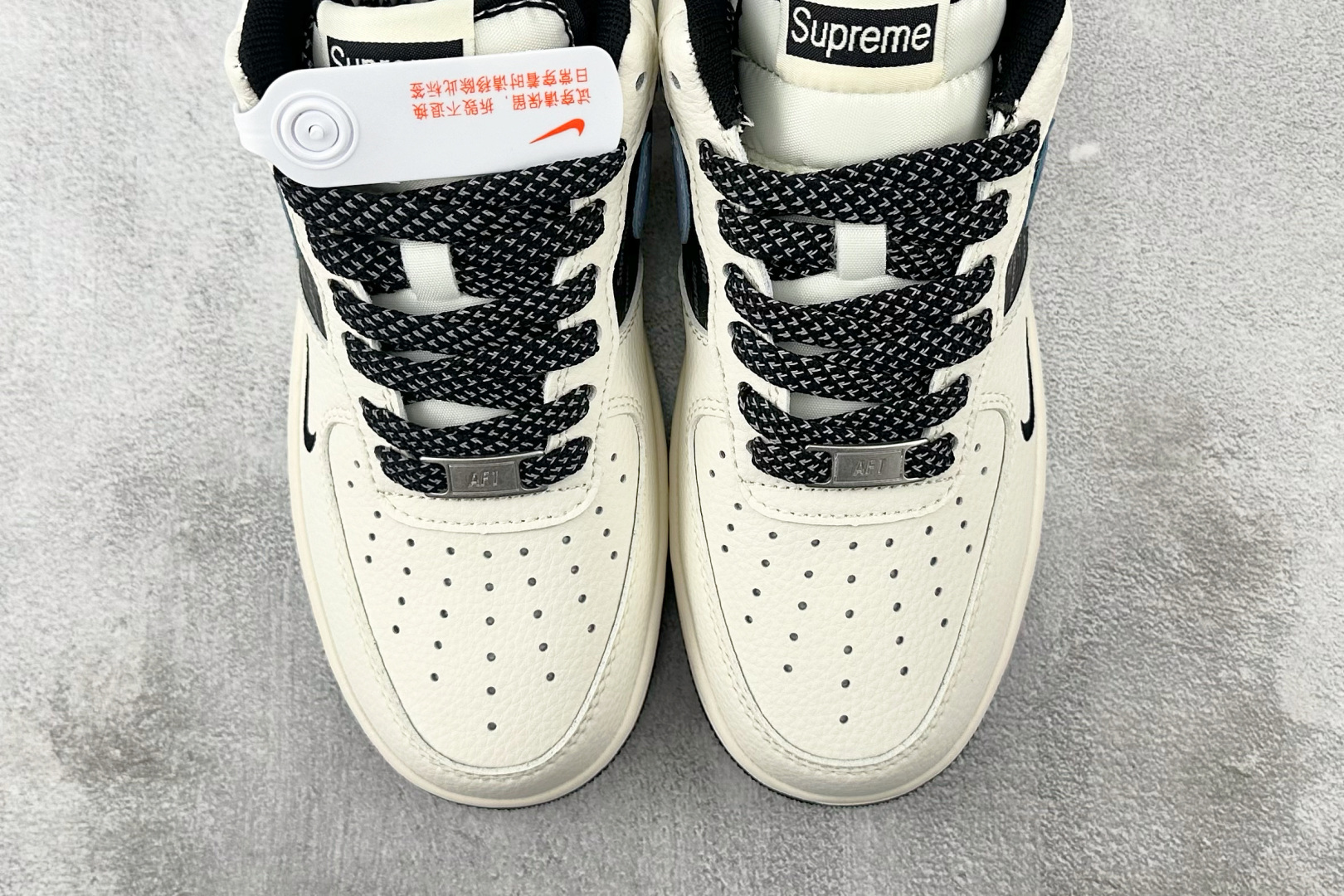 260 Nike Air Force 1'07 Supreme 联名 白黑蓝 ZH2598-311-Chinese  UA Cheap High Quatity Brand  Clothes Bags handbags Sneakers wholesale wholesaler seller from China Factory suppliers Fashion Clothing  Shoes best Quality Beautiful Price  260 Nike Air Force 1'07 Supreme 联名 白黑蓝 ZH2598-311