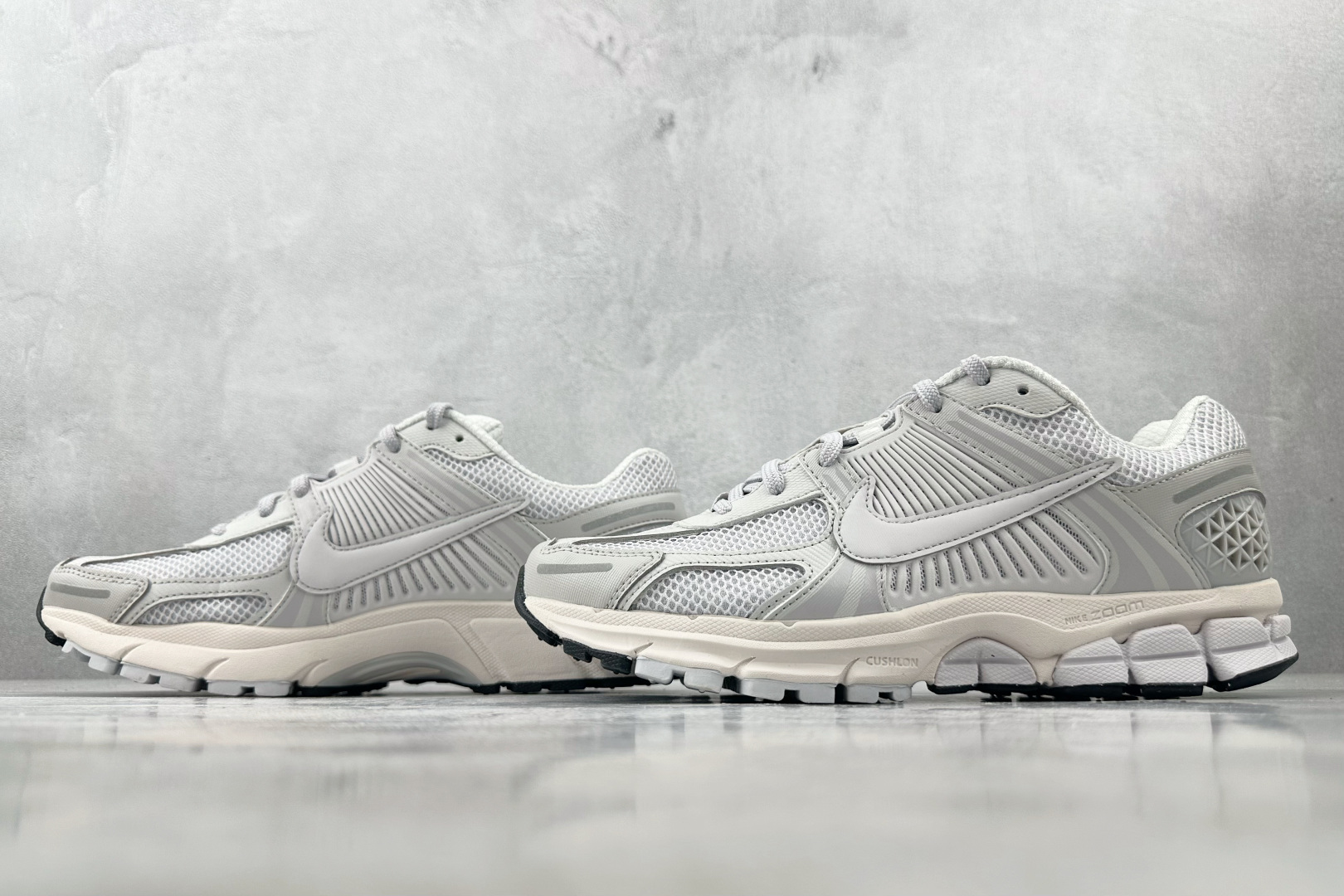 220 Nike Air Zoom Vomero 5 Vast Grey 灰 BV1358-001-Chinese  UA Cheap High Quatity Brand  Clothes Bags handbags Sneakers wholesale wholesaler seller from China Factory suppliers Fashion Clothing  Shoes best Quality Beautiful Price  220 Nike Air Zoom Vomero 5 Vast Grey 灰 BV1358-001
