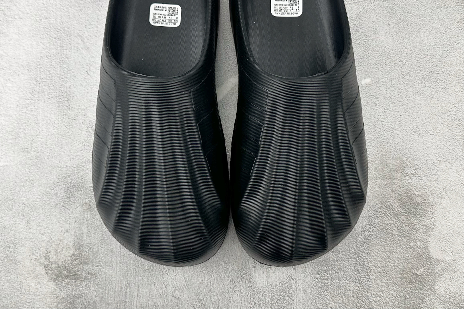 CD 120 adidas originals SUPERSTAR MULE 黑色 IH7787-Chinese UA Cheap High Quatity Brand Clothes Bags handbags Sneakers wholesale wholesaler seller from China Factory suppliers Fashion Clothing Shoes best Quality Beautiful Price CD 120 adidas originals SUPERSTAR MULE 黑色 IH7787