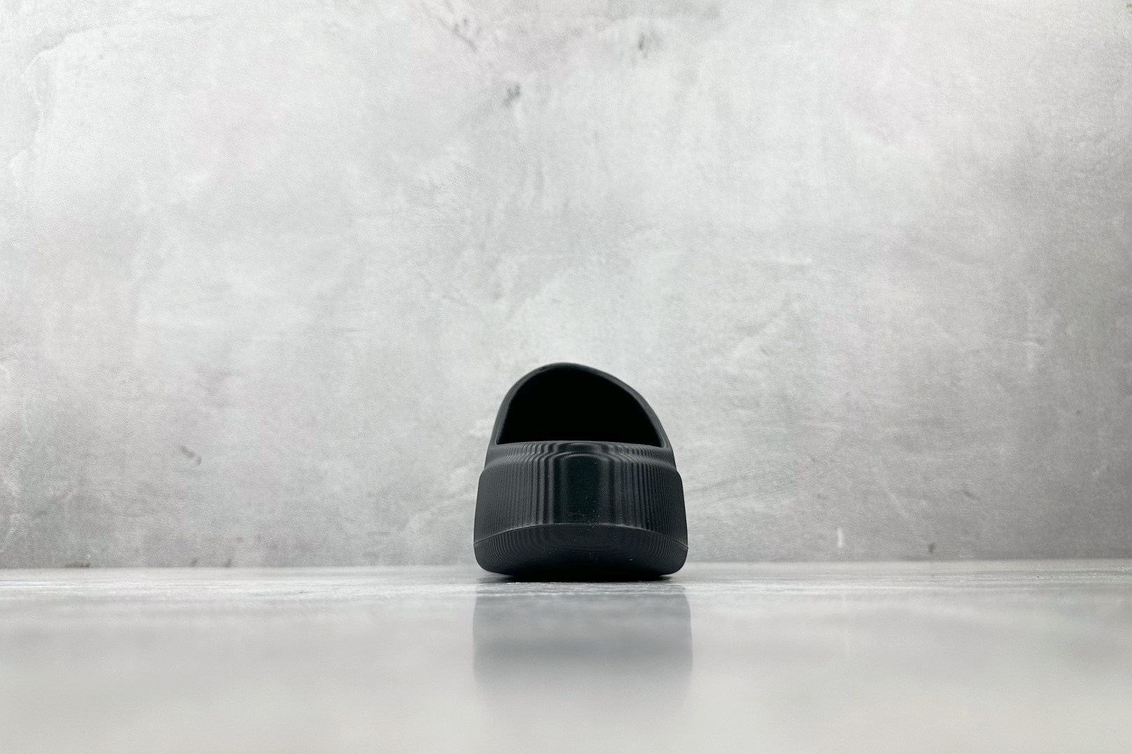 CD 120 adidas originals SUPERSTAR MULE 黑色 IH7787-Chinese UA Cheap High Quatity Brand Clothes Bags handbags Sneakers wholesale wholesaler seller from China Factory suppliers Fashion Clothing Shoes best Quality Beautiful Price CD 120 adidas originals SUPERSTAR MULE 黑色 IH7787