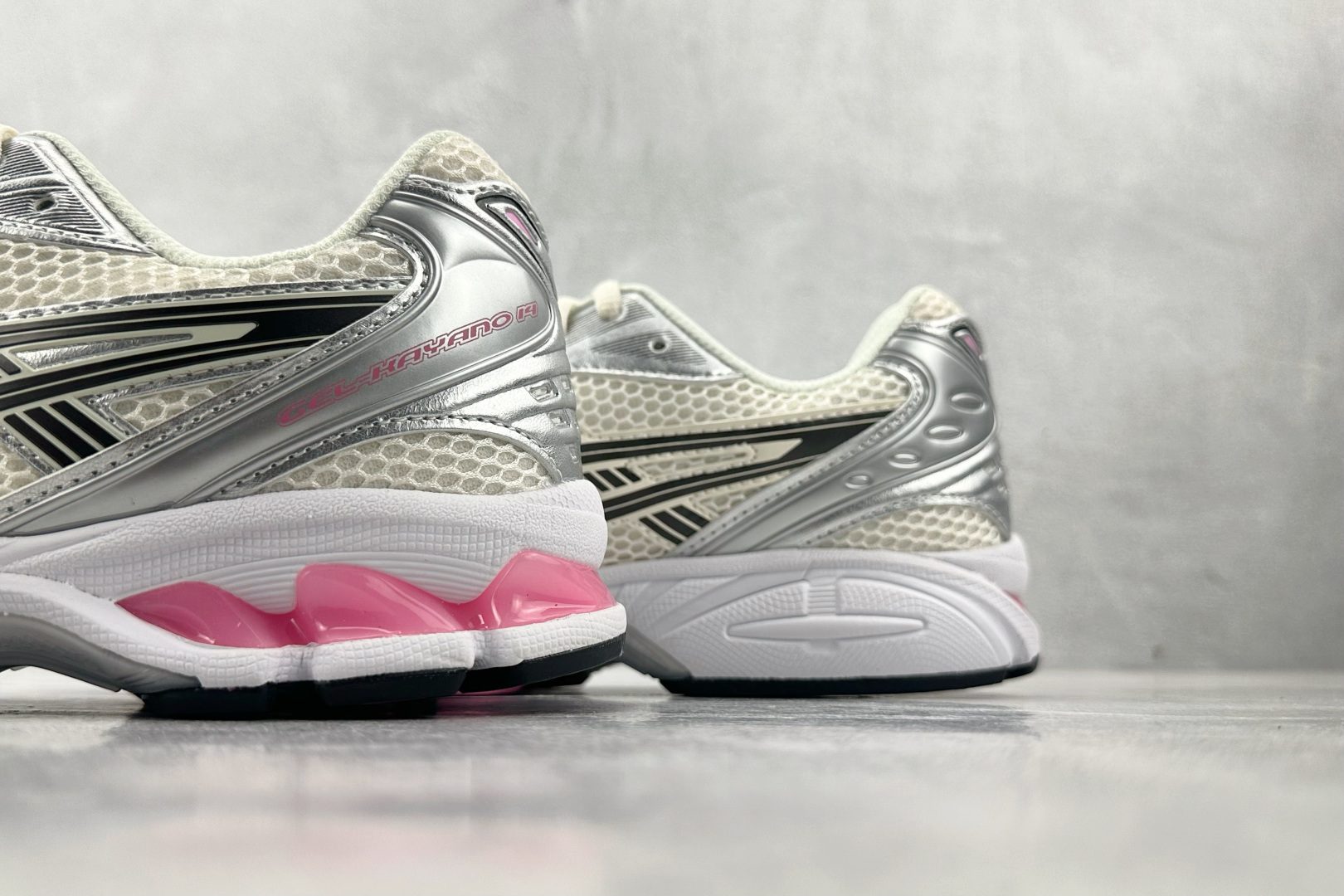 290 顶级纯原 Asics Gel-Kayano 14 银白粉 1203A537-103