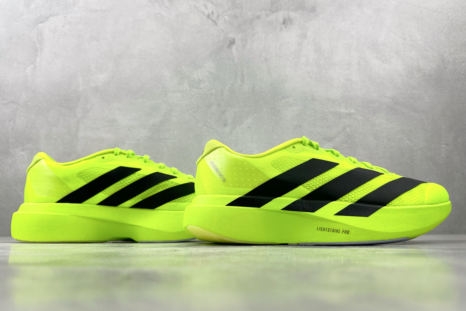 250 全新工厂开发 adidas Adizero Evo SL Lucid Lemon 柠檬黄 JR3416-Chinese UA Cheap High Quatity Brand Clothes Bags handbags Sneakers wholesale wholesaler seller from China Factory suppliers Fashion Clothing Shoes best Quality Beautiful Price 250 全新工厂开发 adidas Adizero Evo SL Lucid Lemon 柠檬黄 JR3416