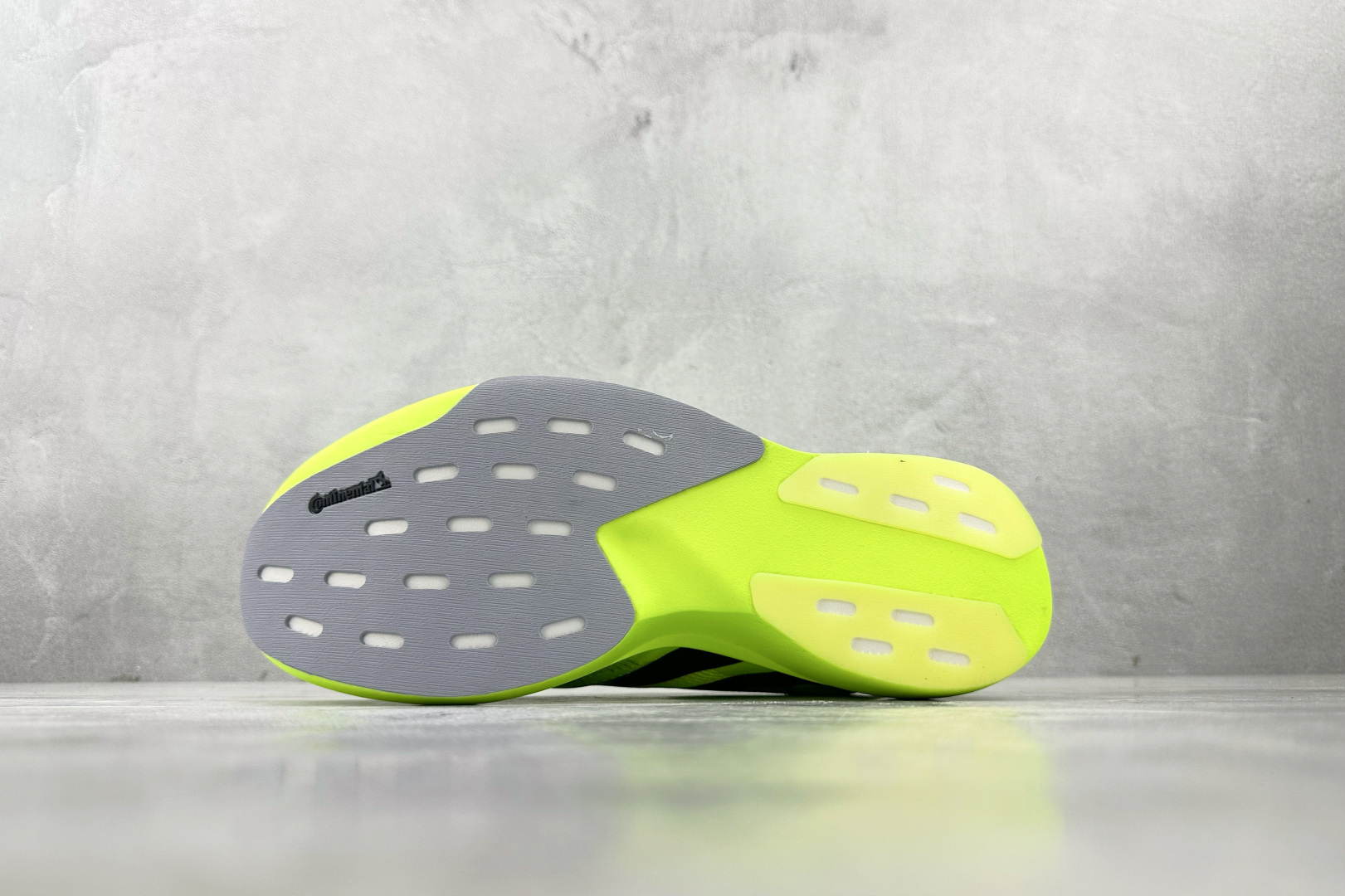 250 全新工厂开发 adidas Adizero Evo SL Lucid Lemon 柠檬黄 JR3416-Chinese UA Cheap High Quatity Brand Clothes Bags handbags Sneakers wholesale wholesaler seller from China Factory suppliers Fashion Clothing Shoes best Quality Beautiful Price 250 全新工厂开发 adidas Adizero Evo SL Lucid Lemon 柠檬黄 JR3416