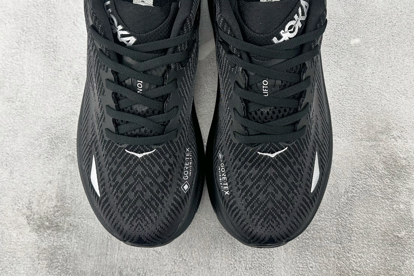 170 HOKA ONE ONE Clifton 9 黑色 1141490- BBLC