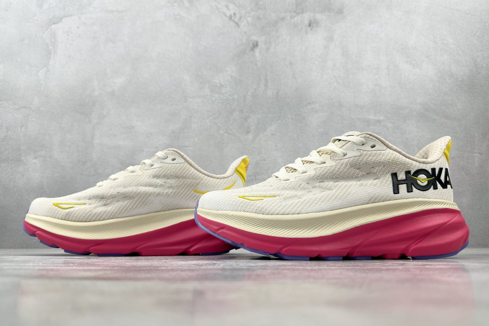 170 HOKA ONE ONE Clifton 9 蛋酒色香槟白 1127896-EBDB-Chinese UA Cheap High Quatity Brand Clothes Bags handbags Sneakers wholesale wholesaler seller from China Factory suppliers Fashion Clothing Shoes best Quality Beautiful Price 170 HOKA ONE ONE Clifton 9 蛋酒色香槟白 1127896-EBDB