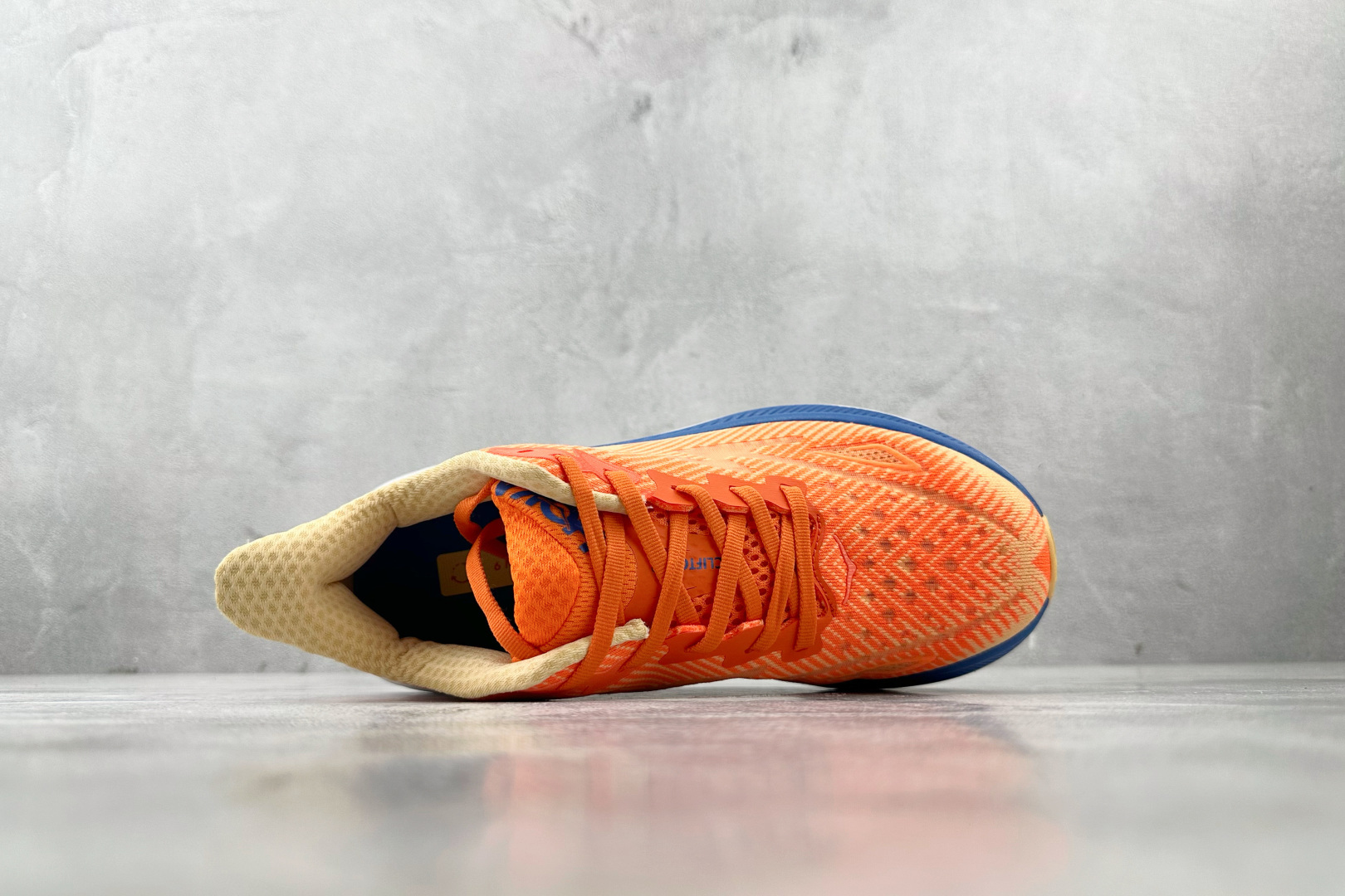 170 HOKA ONE ONE Clifton 9 橘色 1132210-VOIM