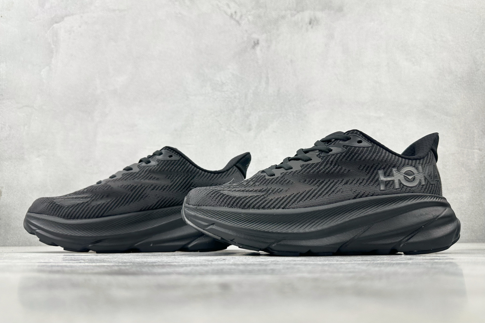 170 HOKA ONE ONE Clifton 9 黑 1132211-BBLC-Chinese UA Cheap High Quatity Brand Clothes Bags handbags Sneakers wholesale wholesaler seller from China Factory suppliers Fashion Clothing Shoes best Quality Beautiful Price 170 HOKA ONE ONE Clifton 9 黑 1132211-BBLC