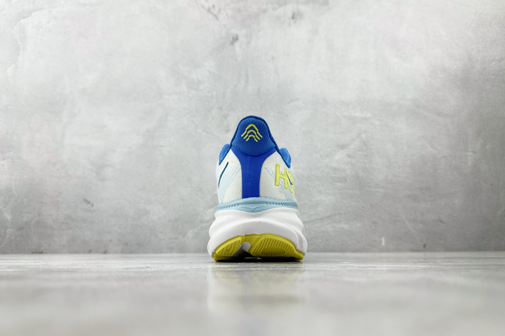 170 HOKA ONE ONE Clifton 9 蓝绿 1127895-IWEP-Chinese UA Cheap High Quatity Brand Clothes Bags handbags Sneakers wholesale wholesaler seller from China Factory suppliers Fashion Clothing Shoes best Quality Beautiful Price 170 HOKA ONE ONE Clifton 9 蓝绿 1127895-IWEP