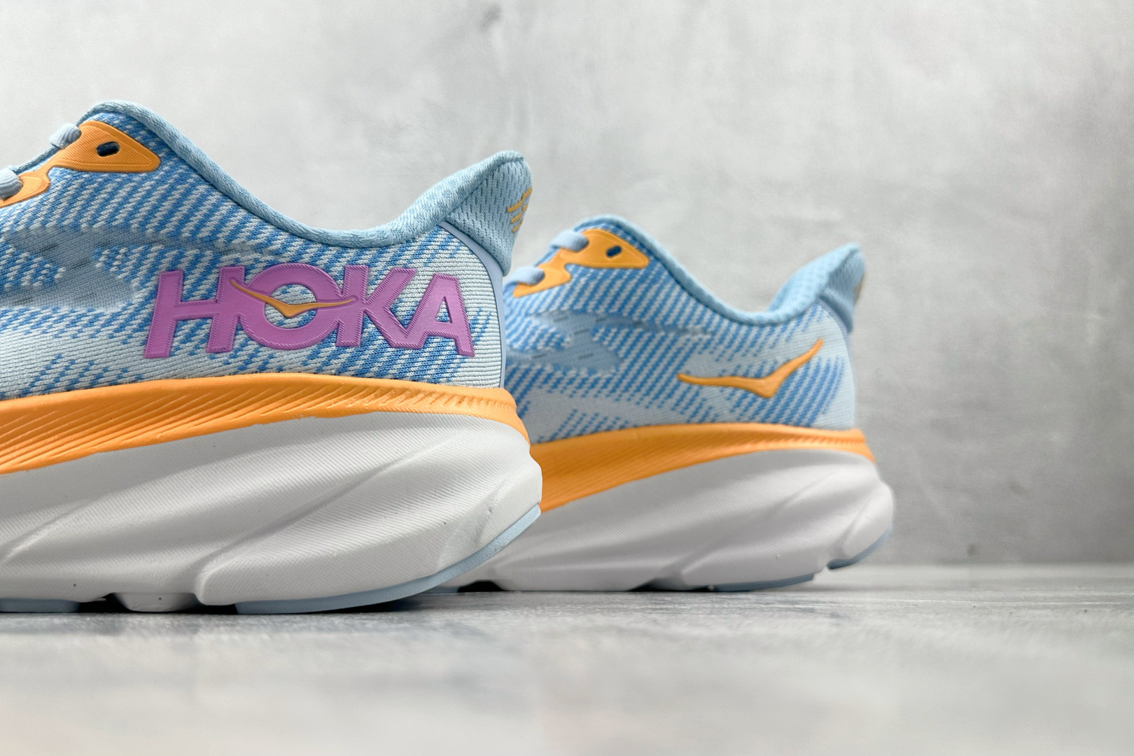 170 HOKA ONE ONE Clifton 9 蓝橙 1127896-ABIW