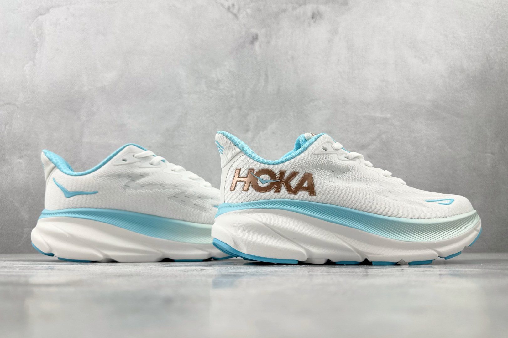170 HOKA ONE ONE Clifton 9 白蓝色 1132211-FTRS