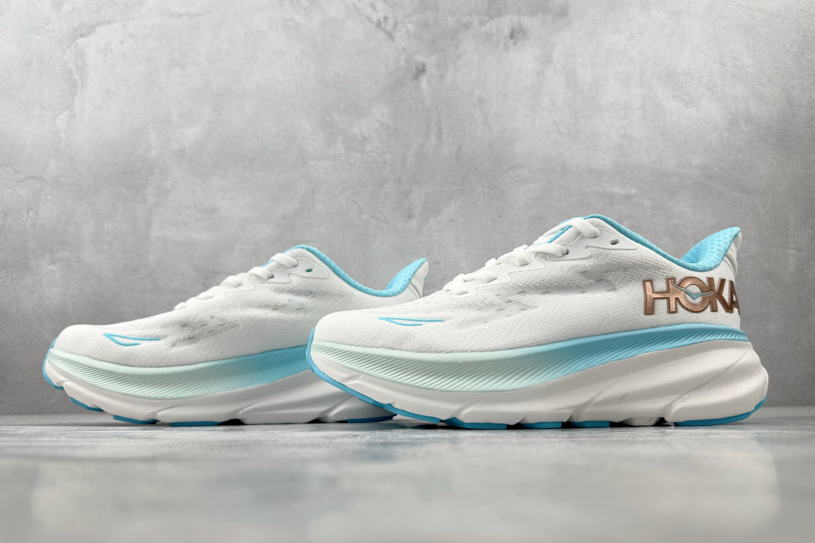 170 HOKA ONE ONE Clifton 9 白蓝色 1132211-FTRS