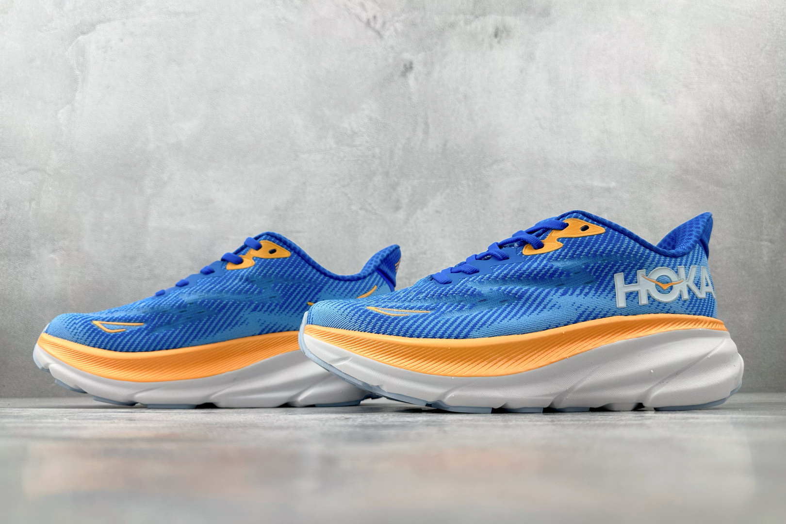 170 HOKA ONE ONE Clifton 9 蓝橙 1127895-CSAA-Chinese UA Cheap High Quatity Brand Clothes Bags handbags Sneakers wholesale wholesaler seller from China Factory suppliers Fashion Clothing Shoes best Quality Beautiful Price 170 HOKA ONE ONE Clifton 9 蓝橙 1127895-CSAA