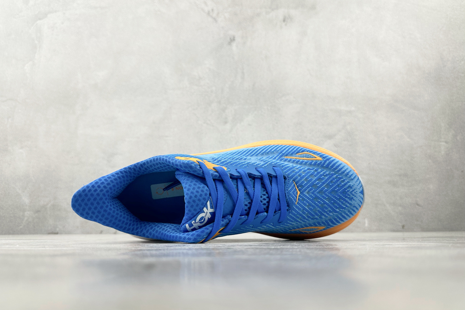 170 HOKA ONE ONE Clifton 9 蓝橙 1127895-CSAA-Chinese UA Cheap High Quatity Brand Clothes Bags handbags Sneakers wholesale wholesaler seller from China Factory suppliers Fashion Clothing Shoes best Quality Beautiful Price 170 HOKA ONE ONE Clifton 9 蓝橙 1127895-CSAA