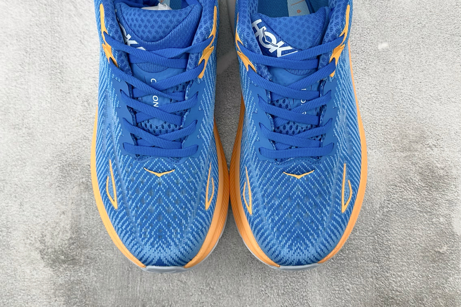 170 HOKA ONE ONE Clifton 9 蓝橙 1127895-CSAA-Chinese UA Cheap High Quatity Brand Clothes Bags handbags Sneakers wholesale wholesaler seller from China Factory suppliers Fashion Clothing Shoes best Quality Beautiful Price 170 HOKA ONE ONE Clifton 9 蓝橙 1127895-CSAA