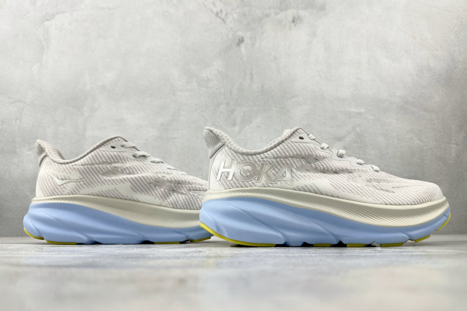 170 HOKA ONE ONE Clifton 9 灰蓝 1127896-NCIW-Chinese UA Cheap High Quatity Brand Clothes Bags handbags Sneakers wholesale wholesaler seller from China Factory suppliers Fashion Clothing Shoes best Quality Beautiful Price 170 HOKA ONE ONE Clifton 9 灰蓝 1127896-NCIW