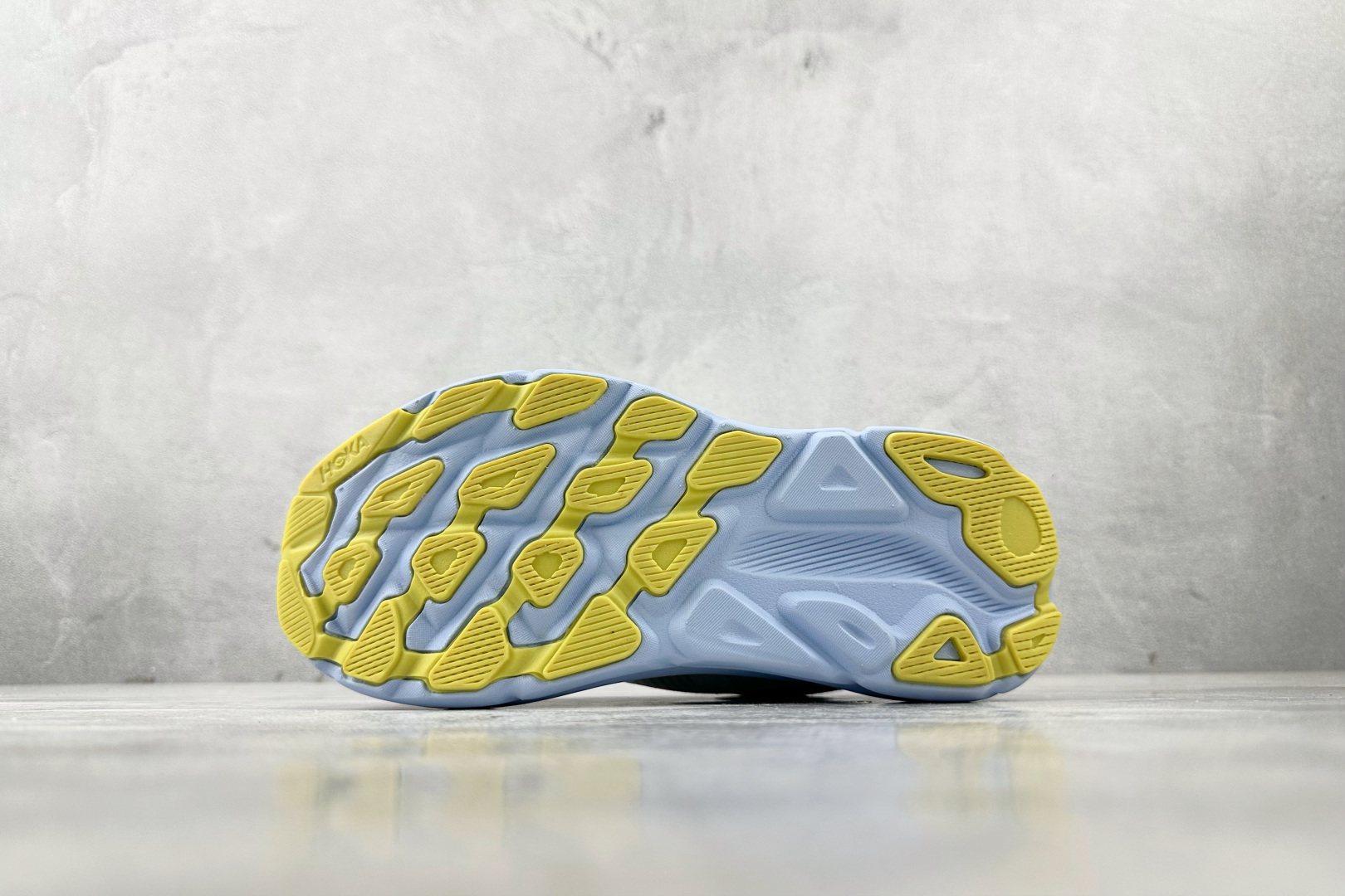 170 HOKA ONE ONE Clifton 9 灰蓝 1127896-NCIW-Chinese UA Cheap High Quatity Brand Clothes Bags handbags Sneakers wholesale wholesaler seller from China Factory suppliers Fashion Clothing Shoes best Quality Beautiful Price 170 HOKA ONE ONE Clifton 9 灰蓝 1127896-NCIW