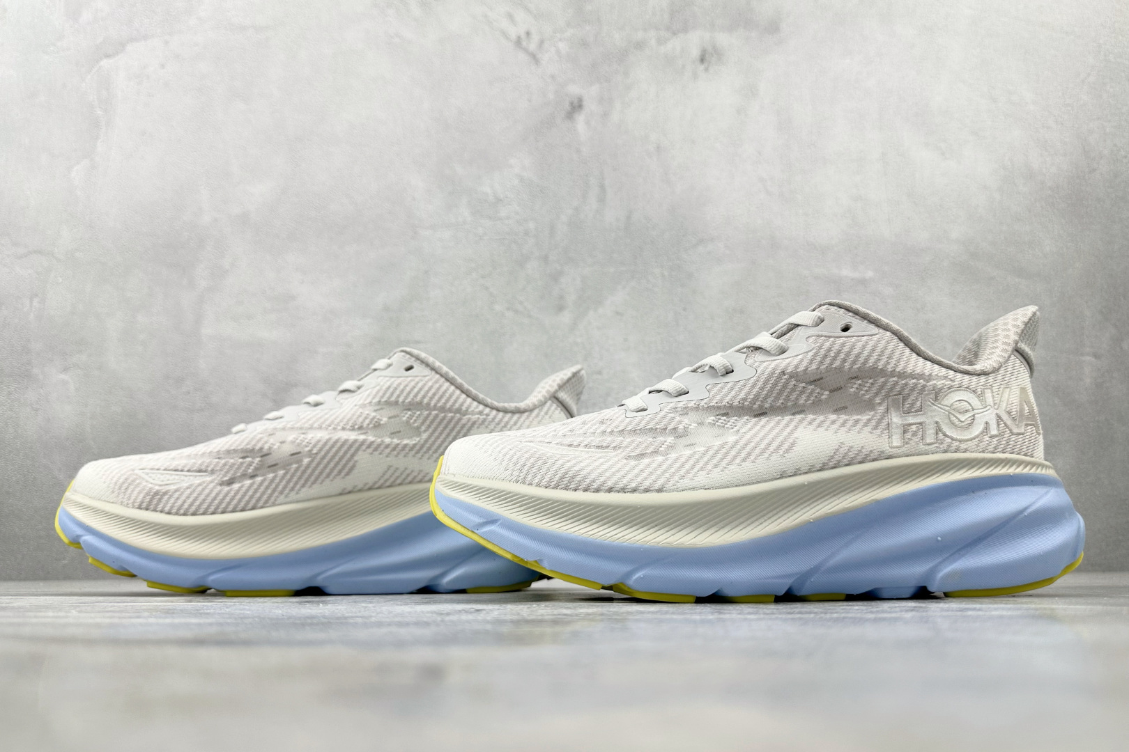 170 HOKA ONE ONE Clifton 9 灰蓝 1127896-NCIW-Chinese UA Cheap High Quatity Brand Clothes Bags handbags Sneakers wholesale wholesaler seller from China Factory suppliers Fashion Clothing Shoes best Quality Beautiful Price 170 HOKA ONE ONE Clifton 9 灰蓝 1127896-NCIW