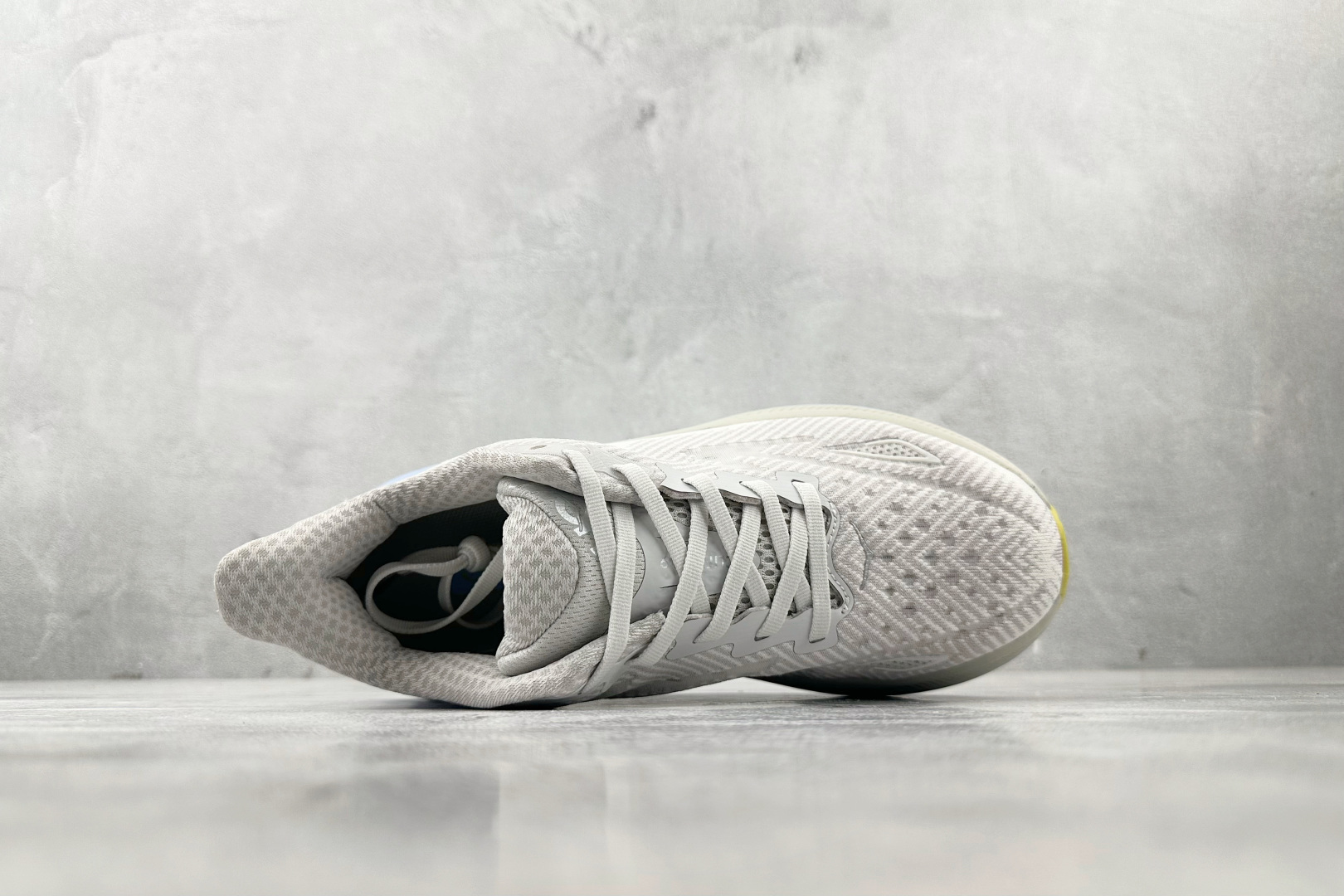 170 HOKA ONE ONE Clifton 9 灰蓝 1127896-NCIW-Chinese UA Cheap High Quatity Brand Clothes Bags handbags Sneakers wholesale wholesaler seller from China Factory suppliers Fashion Clothing Shoes best Quality Beautiful Price 170 HOKA ONE ONE Clifton 9 灰蓝 1127896-NCIW