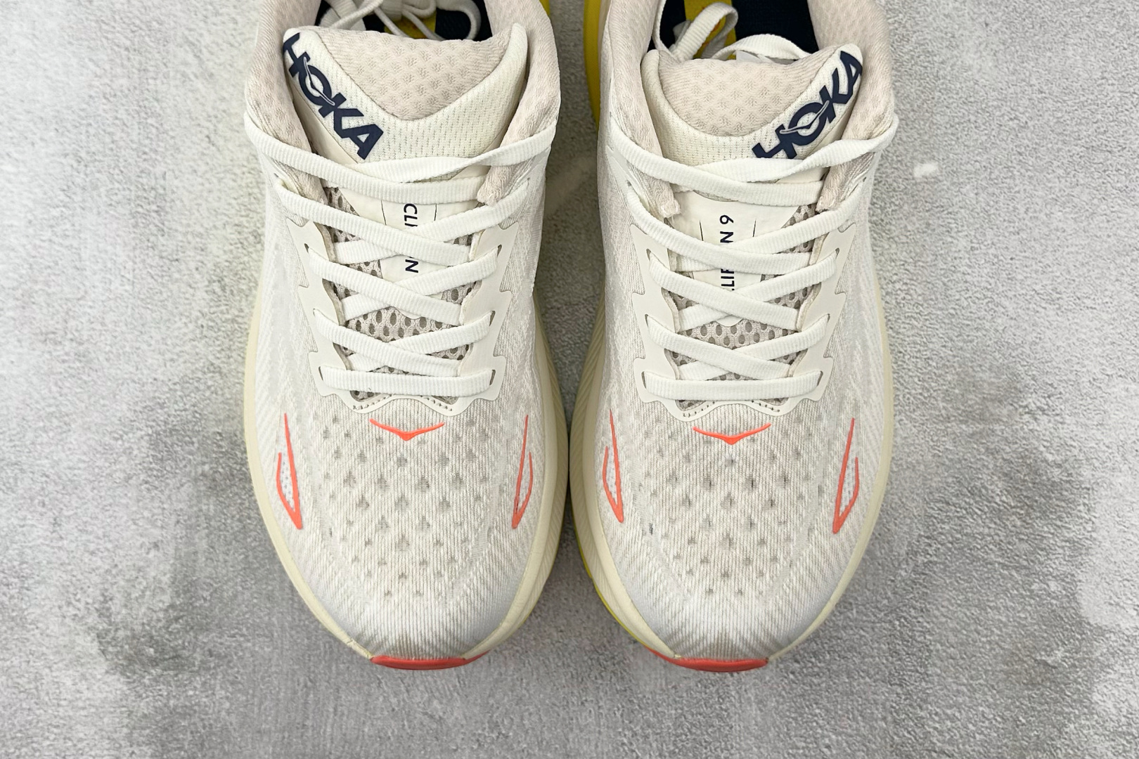 170 HOKA ONE ONE Clifton 9 米黄色 1127895-EPFR