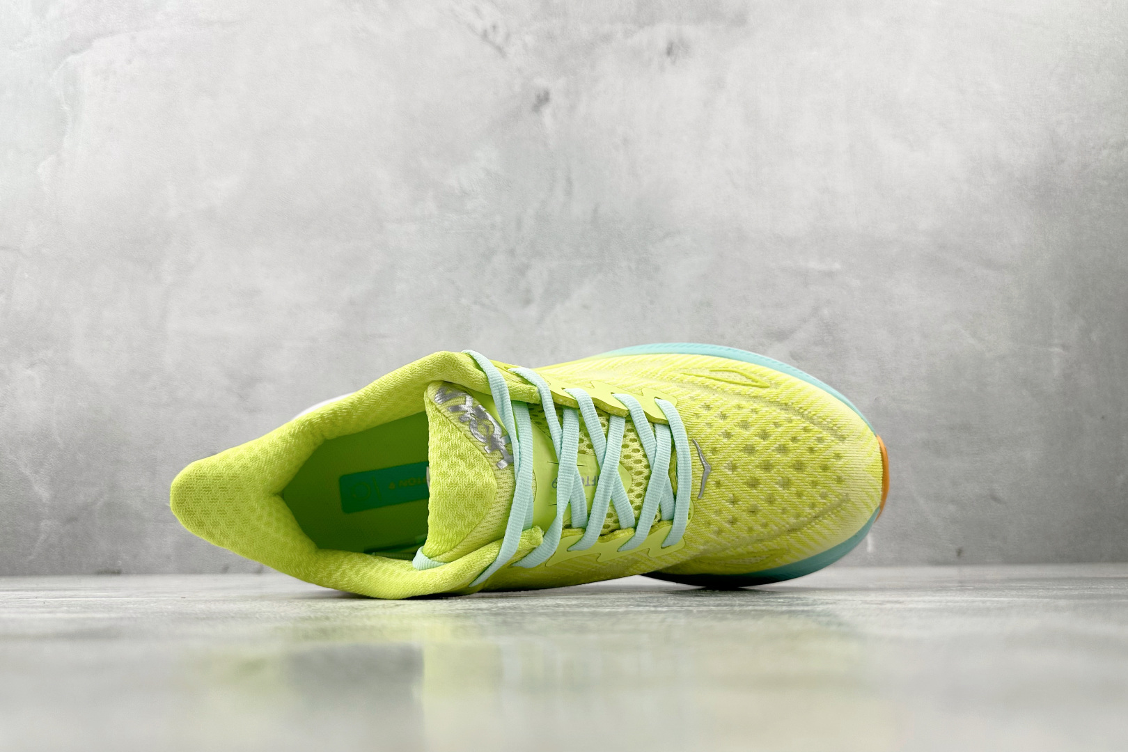 170 HOKA ONE ONE Clifton 9 黄色 1127896-CGSO