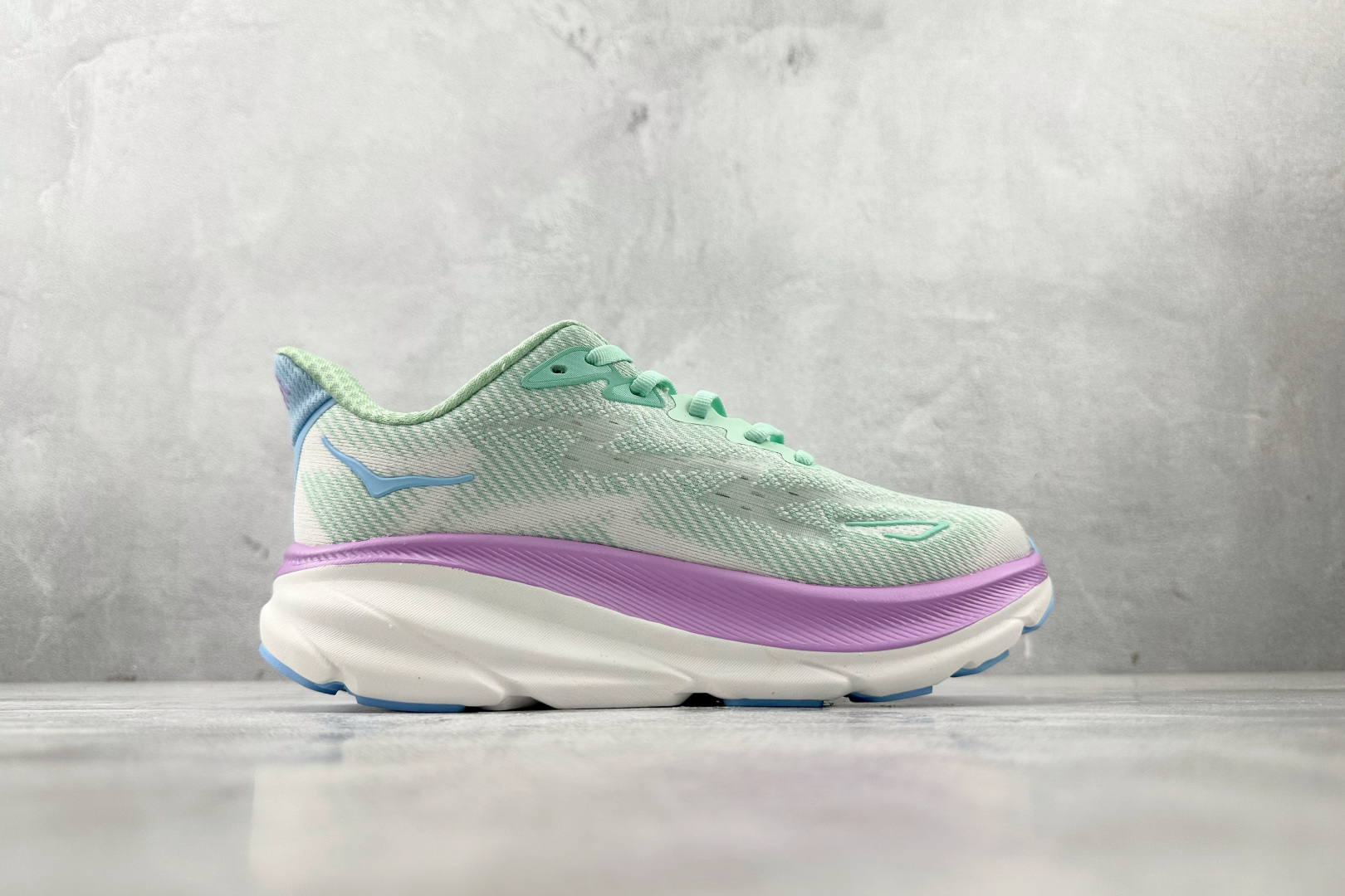 170 HOKA ONE ONE Clifton 9 亮海蓝雾紫色 1127896-SOLM
