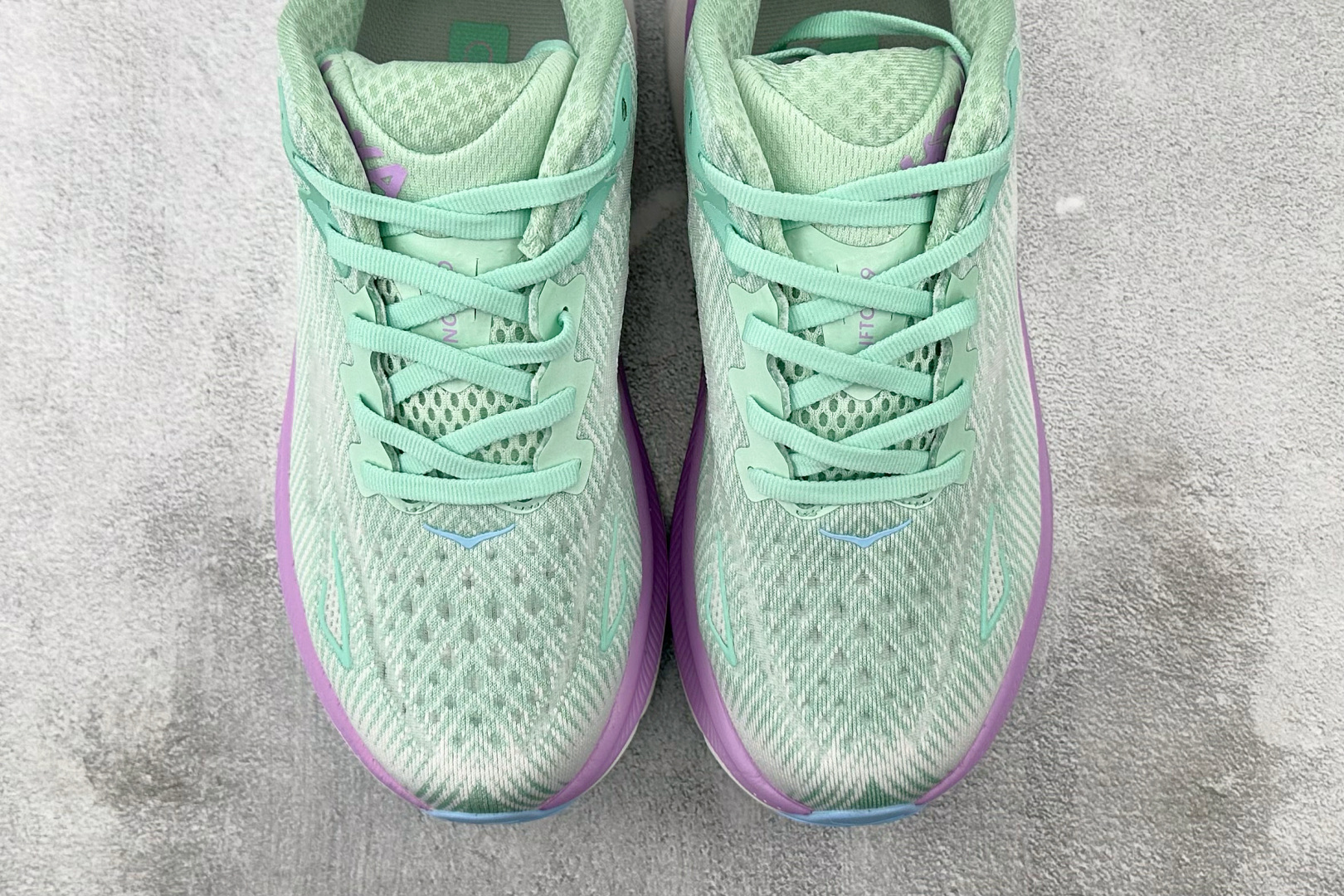 170 HOKA ONE ONE Clifton 9 亮海蓝雾紫色 1127896-SOLM