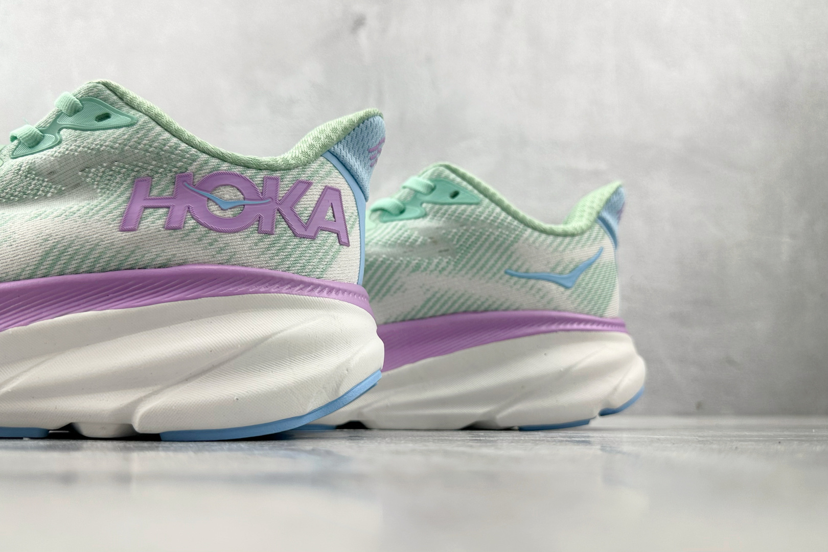 170 HOKA ONE ONE Clifton 9 亮海蓝雾紫色 1127896-SOLM