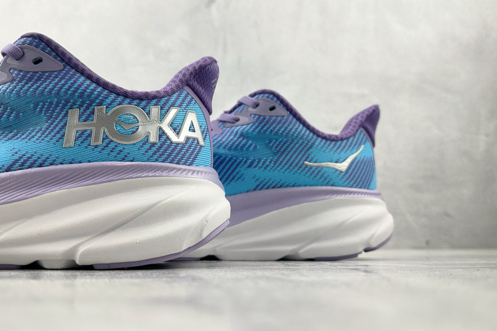 170 HOKA ONE ONE Clifton 9紫色 1127896-CVPL