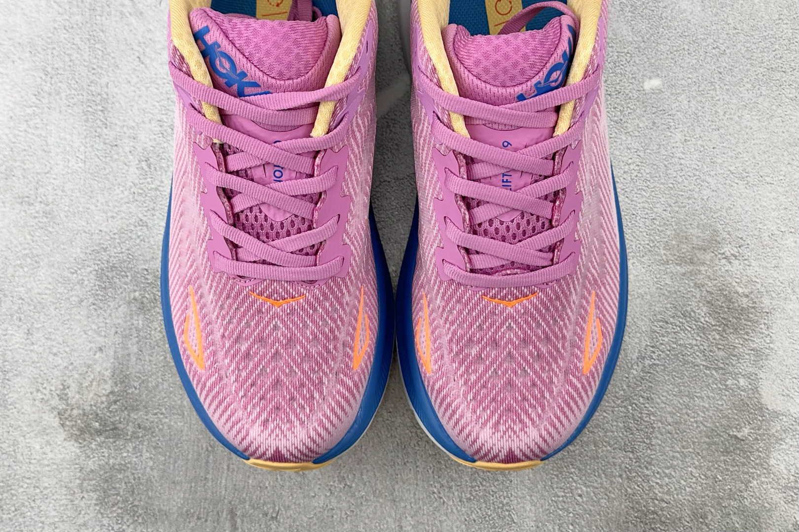 170 HOKA ONE ONE Clifton 9 粉蓝紫 1132211-CSLC-Chinese UA Cheap High Quatity Brand Clothes Bags handbags Sneakers wholesale wholesaler seller from China Factory suppliers Fashion Clothing Shoes best Quality Beautiful Price 170 HOKA ONE ONE Clifton 9 粉蓝紫 1132211-CSLC