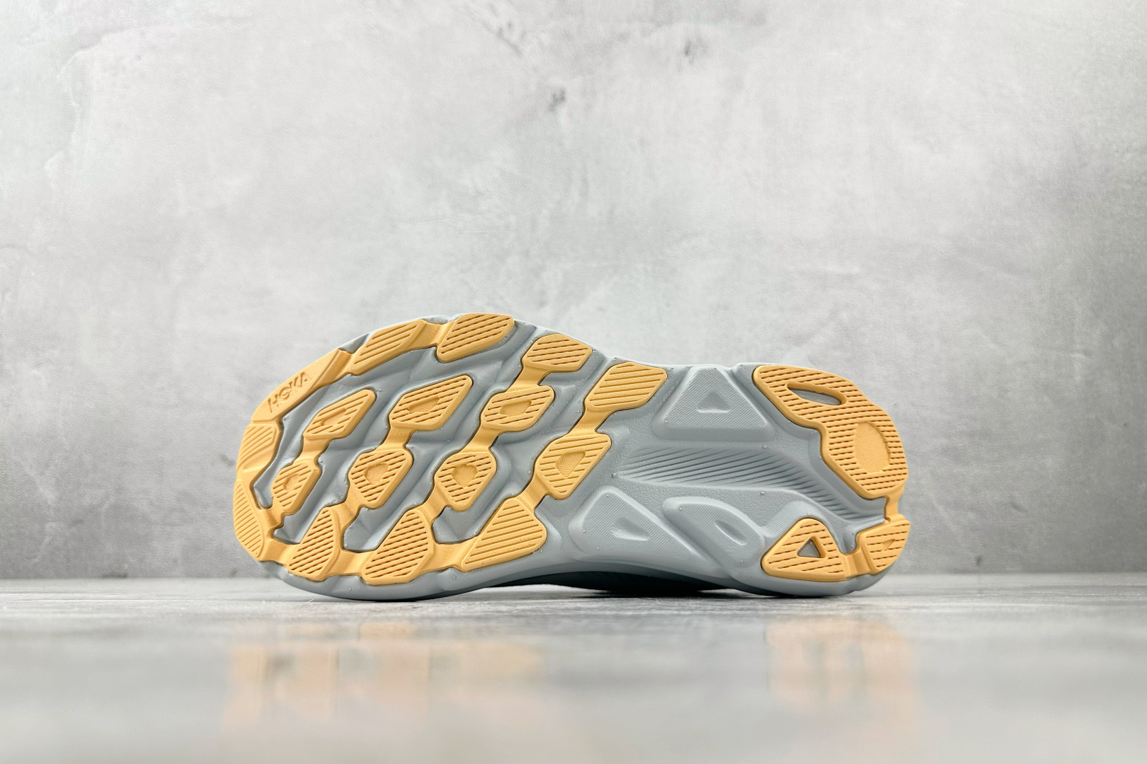 170 HOKA ONE ONE Clifton 9 云雾蓝冰流蓝 1127895-CBIF