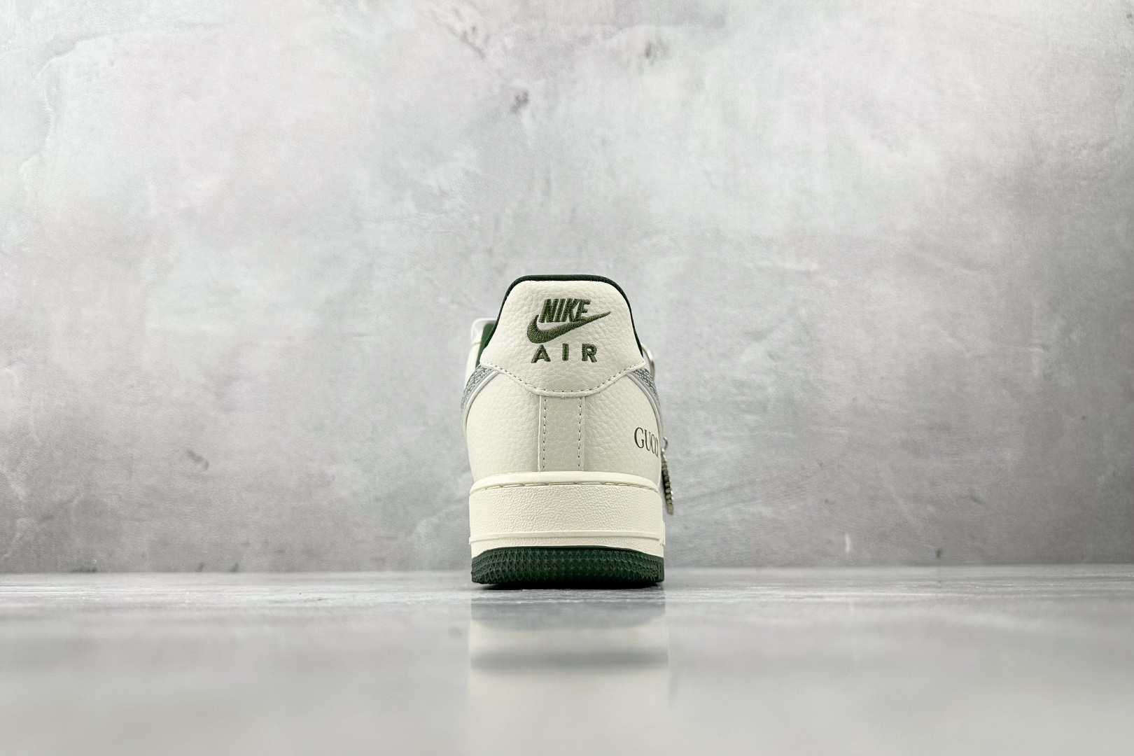 260 Nike Air Force 1'07 GUCCI 联名 白绿 KK1988-095