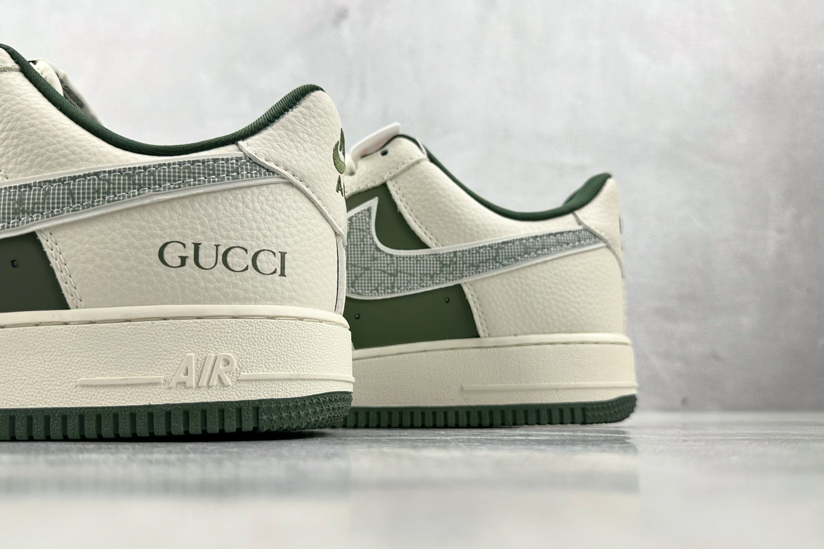 260 Nike Air Force 1'07 GUCCI 联名 白绿 KK1988-095