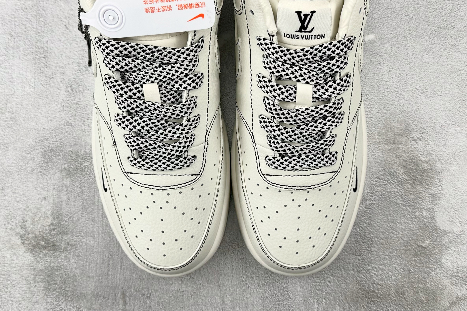 260 Nike Air Force 1'07 LV 联名 米白黑 CS5288-016