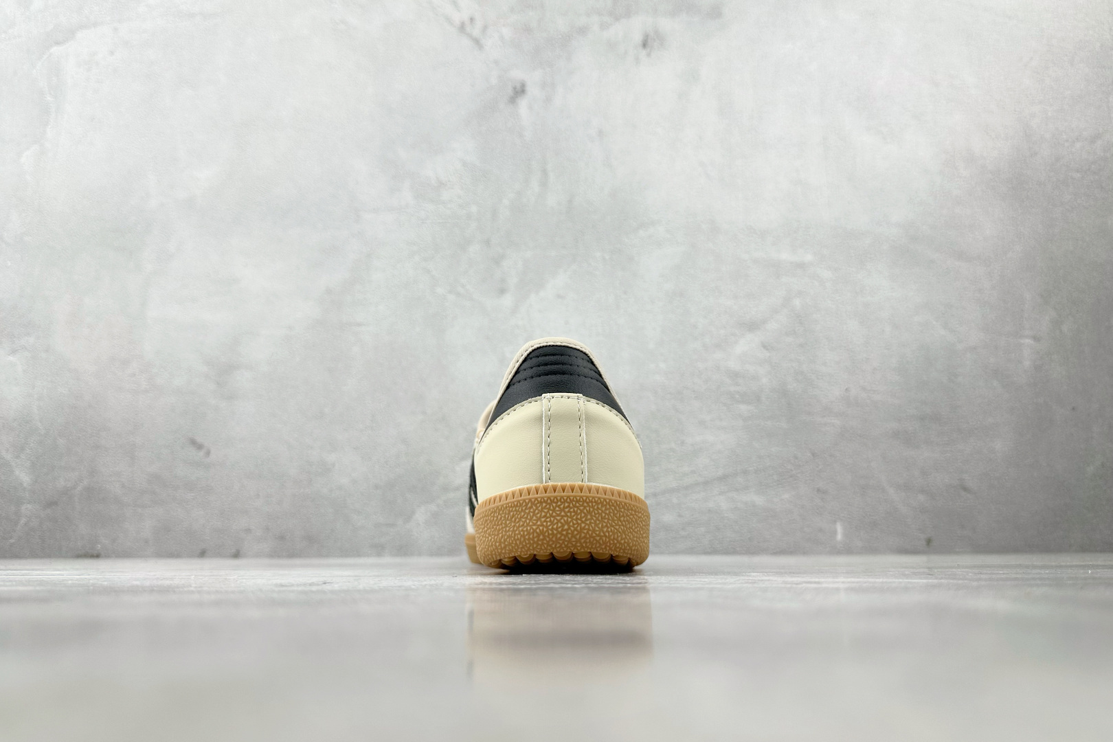 160 出口订单 adidas originals Samba Jane 米白 JR7338-Chinese UA Cheap High Quatity Brand Clothes Bags handbags Sneakers wholesale wholesaler seller from China Factory suppliers Fashion Clothing Shoes best Quality Beautiful Price 160 出口订单 adidas originals Samba Jane 米白 JR7338