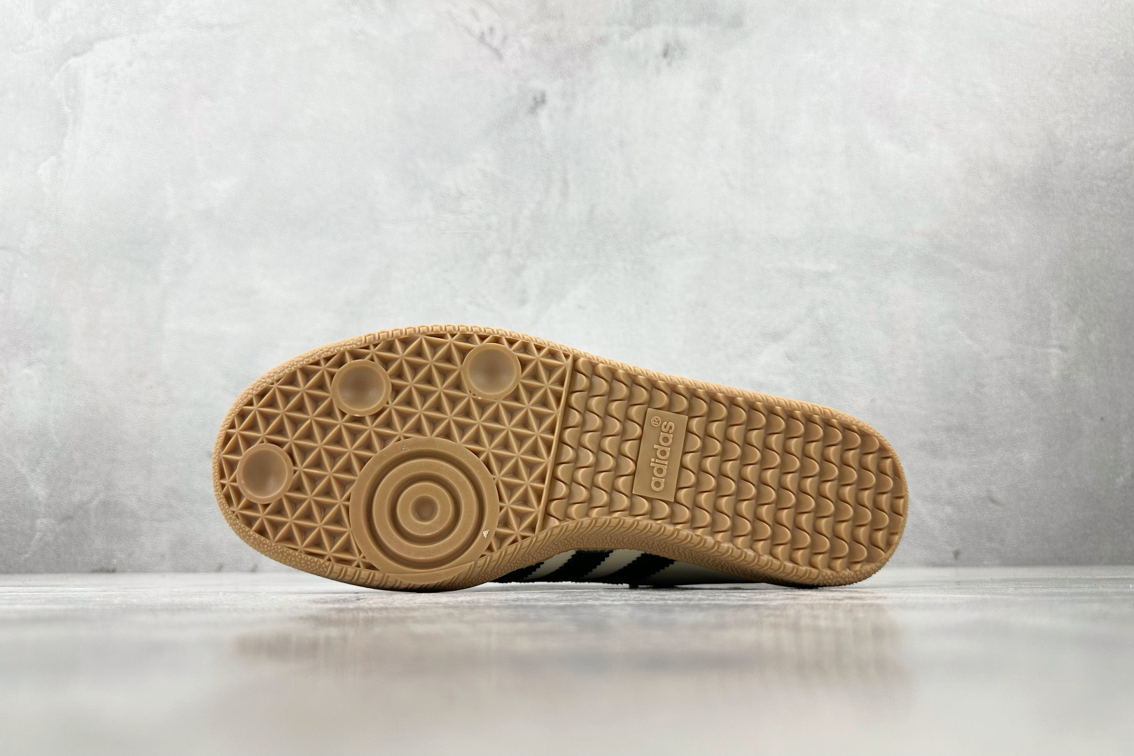 160 出口订单 adidas originals Samba Jane 米白 JR7338-Chinese UA Cheap High Quatity Brand Clothes Bags handbags Sneakers wholesale wholesaler seller from China Factory suppliers Fashion Clothing Shoes best Quality Beautiful Price 160 出口订单 adidas originals Samba Jane 米白 JR7338