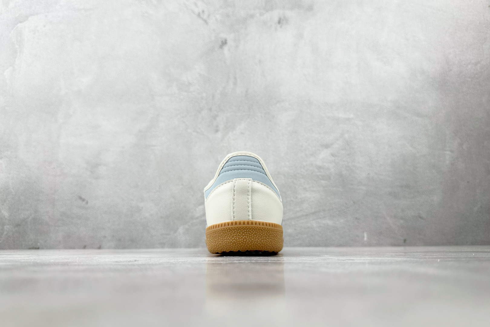 160 出口订单 adidas originals Samba Jane 白蓝 JR7339-Chinese UA Cheap High Quatity Brand Clothes Bags handbags Sneakers wholesale wholesaler seller from China Factory suppliers Fashion Clothing Shoes best Quality Beautiful Price 160 出口订单 adidas originals Samba Jane 白蓝 JR7339