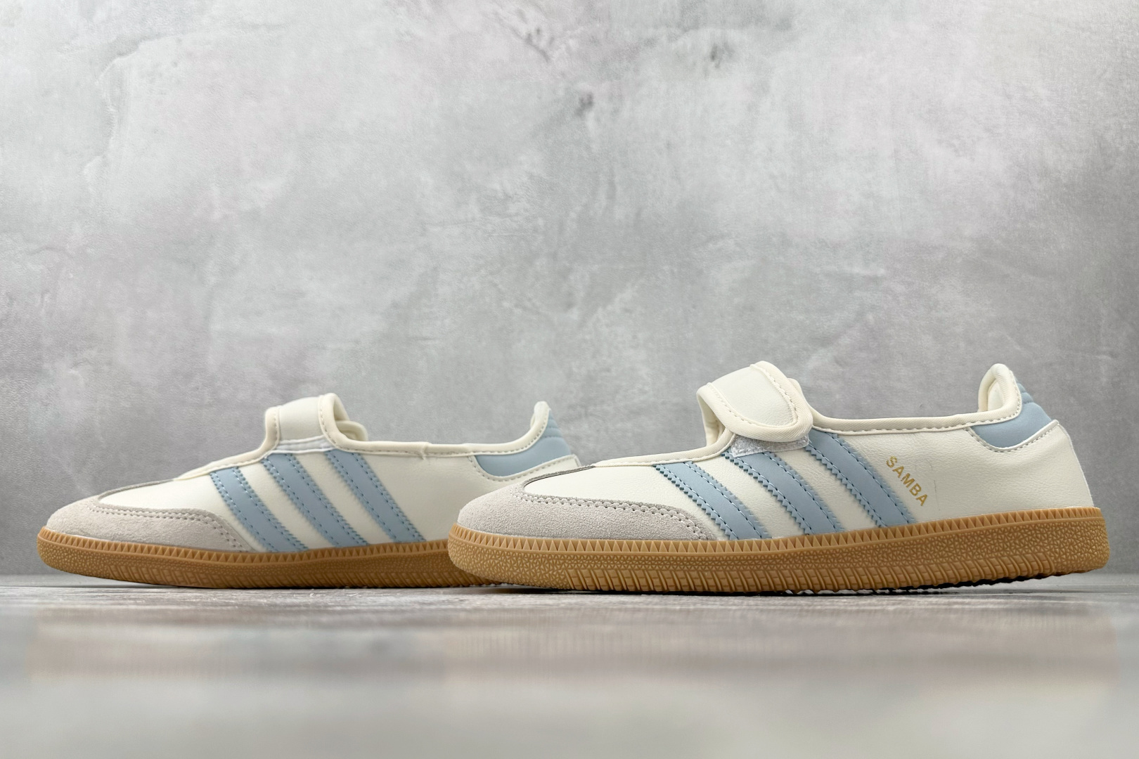 160 出口订单 adidas originals Samba Jane 白蓝 JR7339-Chinese UA Cheap High Quatity Brand Clothes Bags handbags Sneakers wholesale wholesaler seller from China Factory suppliers Fashion Clothing Shoes best Quality Beautiful Price 160 出口订单 adidas originals Samba Jane 白蓝 JR7339