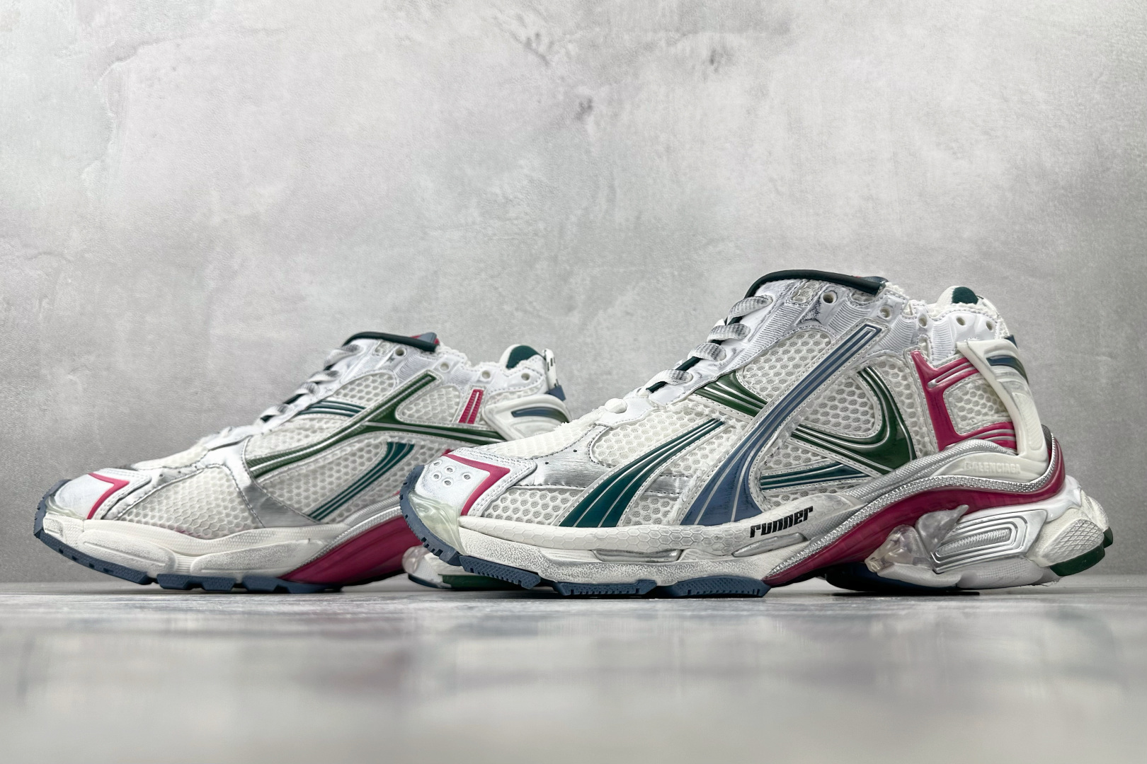 480 代购版 Balenciaga巴黎世家 Runner2.0 粉白绿 772774 W3RMU 9934-Chinese UA Cheap High Quatity Brand Clothes Bags handbags Sneakers wholesale wholesaler seller from China Factory suppliers Fashion Clothing Shoes best Quality Beautiful Price 480 代购版 Balenciaga巴黎世家 Runner2.0 粉白绿 772774 W3RMU 9934